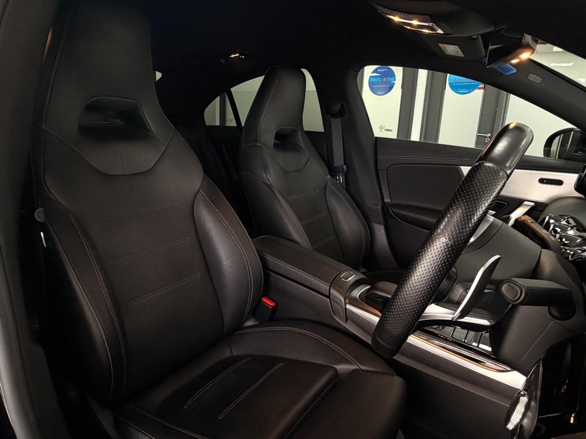 Mercedes-Benz Cla view 18