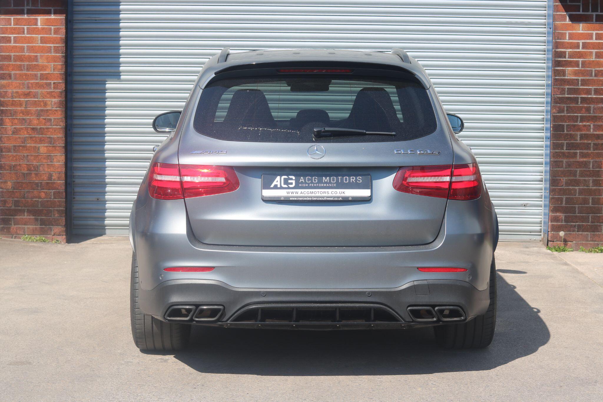 Mercedes-Benz GLC view 4
