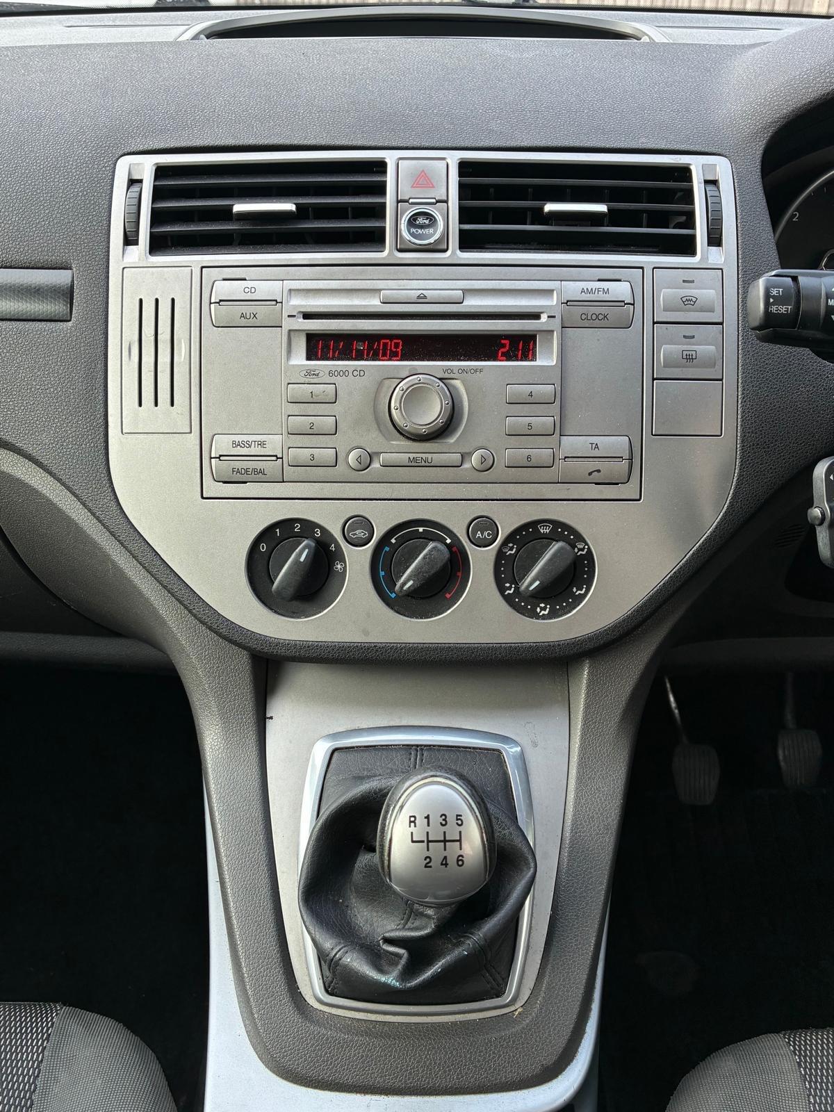 Ford Kuga view 19