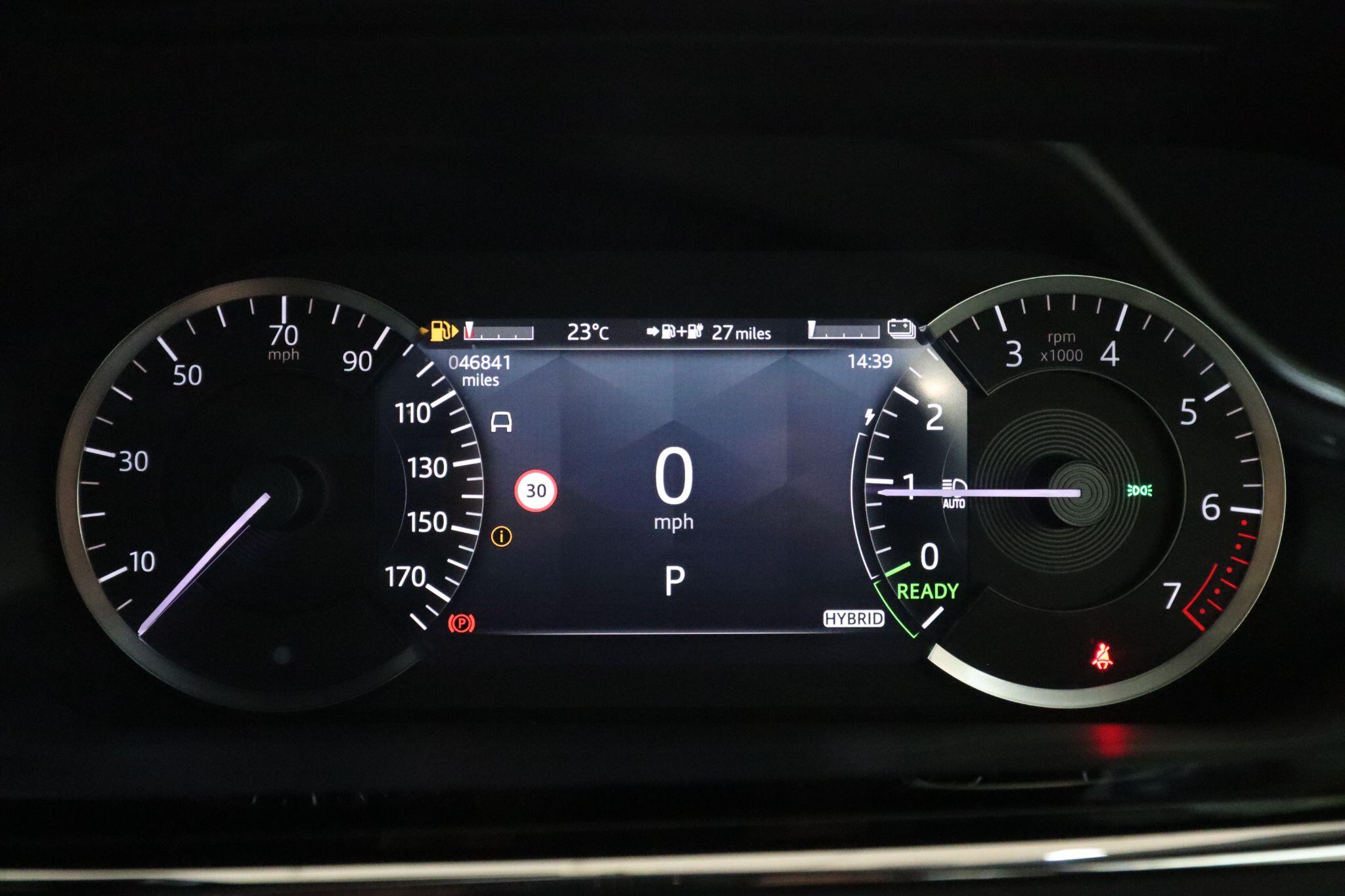 Land Rover Range Rover Evoque view 36