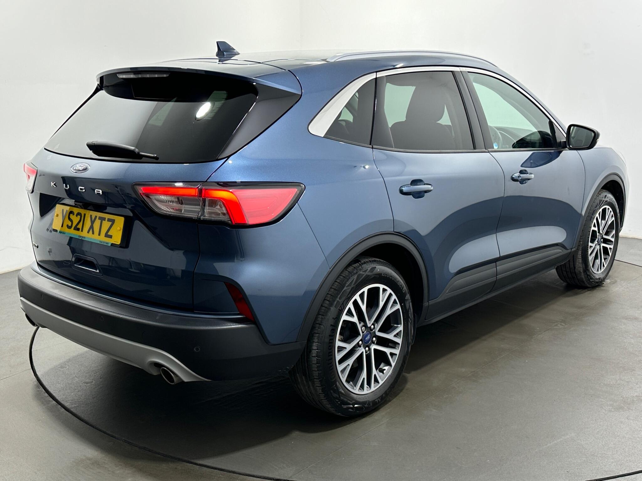 Ford Kuga view 51