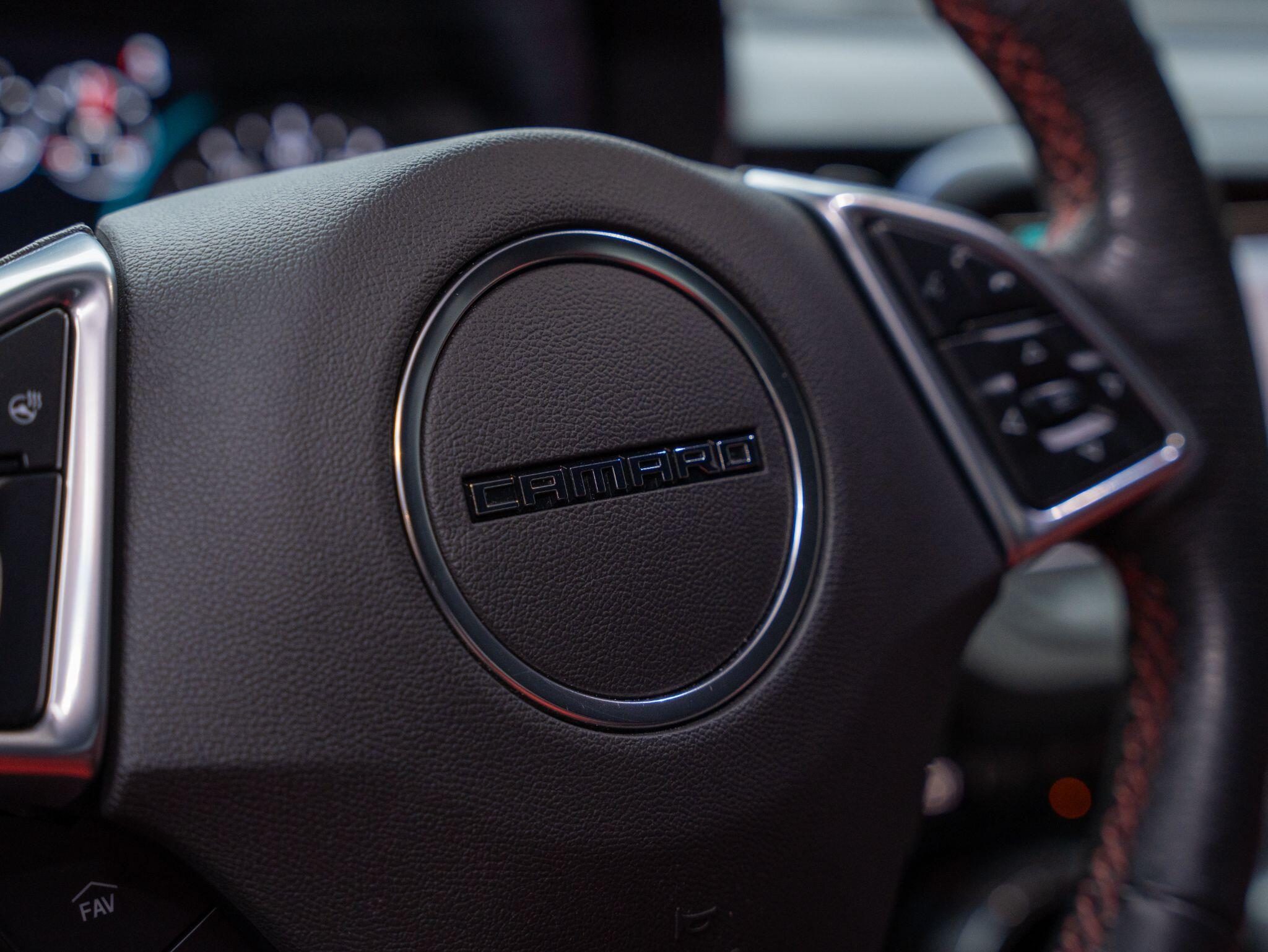 Chevrolet Camaro view 28
