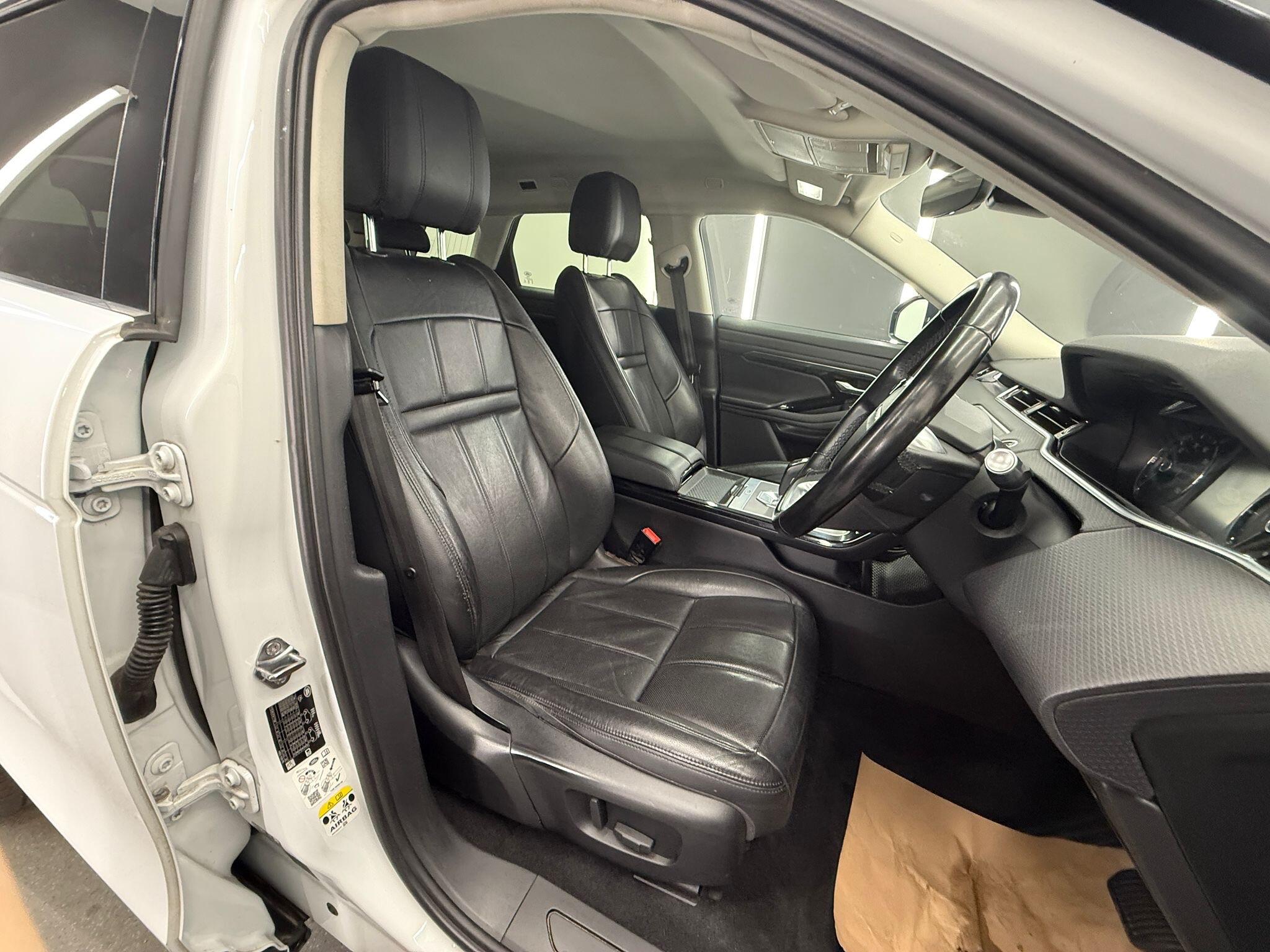 Land Rover Range Rover Evoque view 21