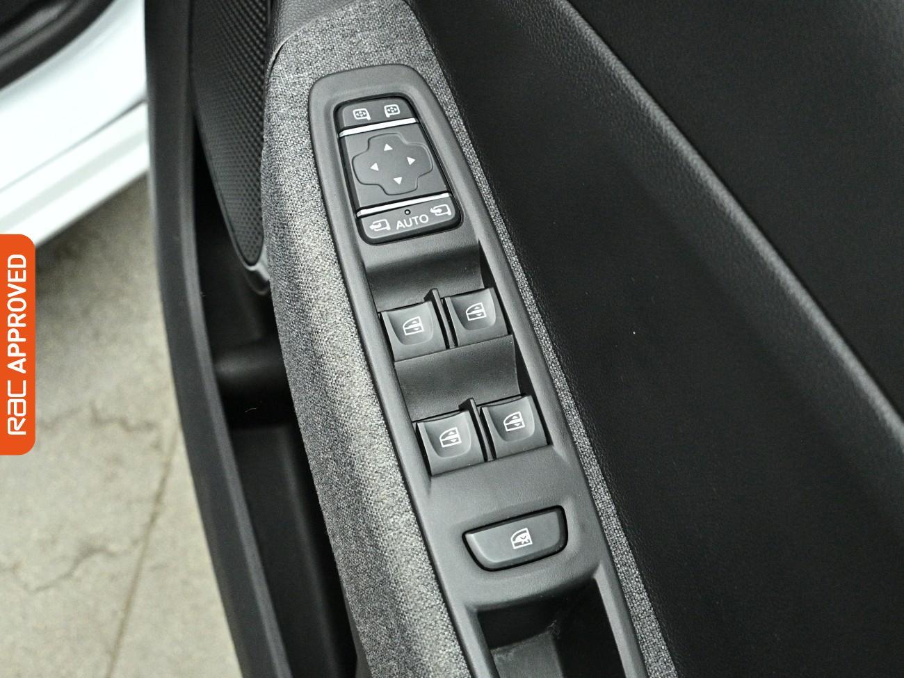 Renault Zoe view 27