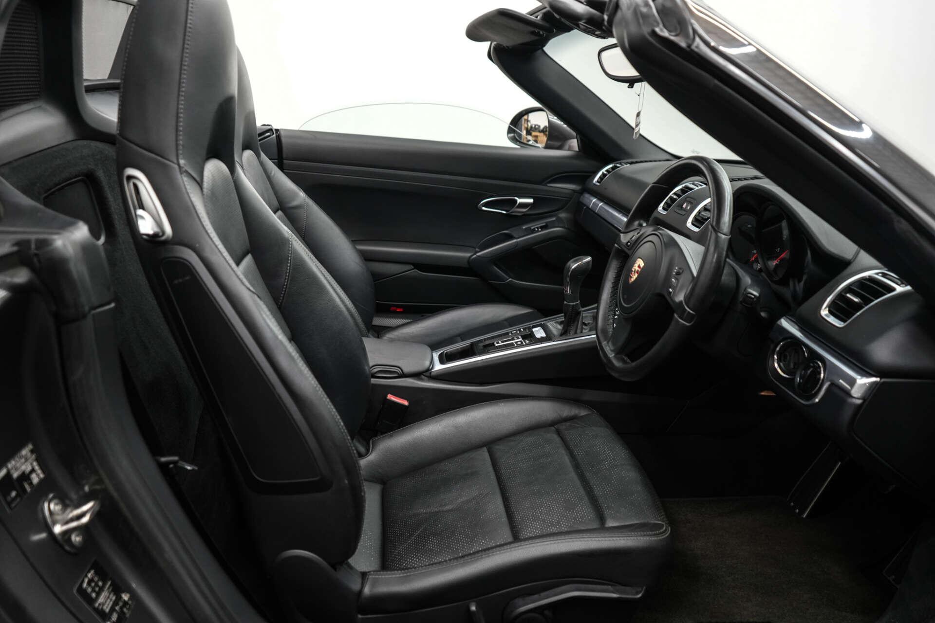 Porsche Boxster view 18