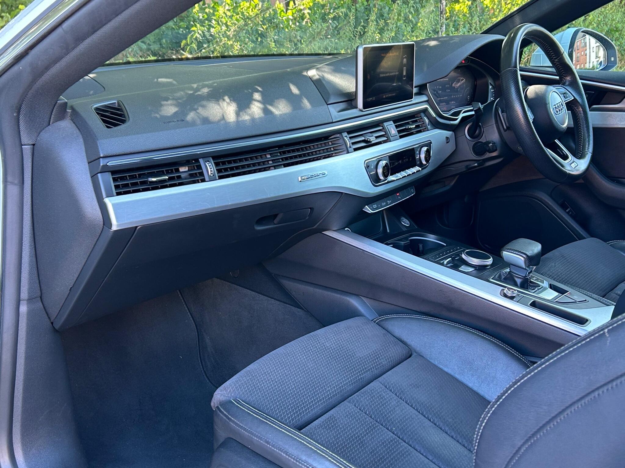 Audi A5 view 12