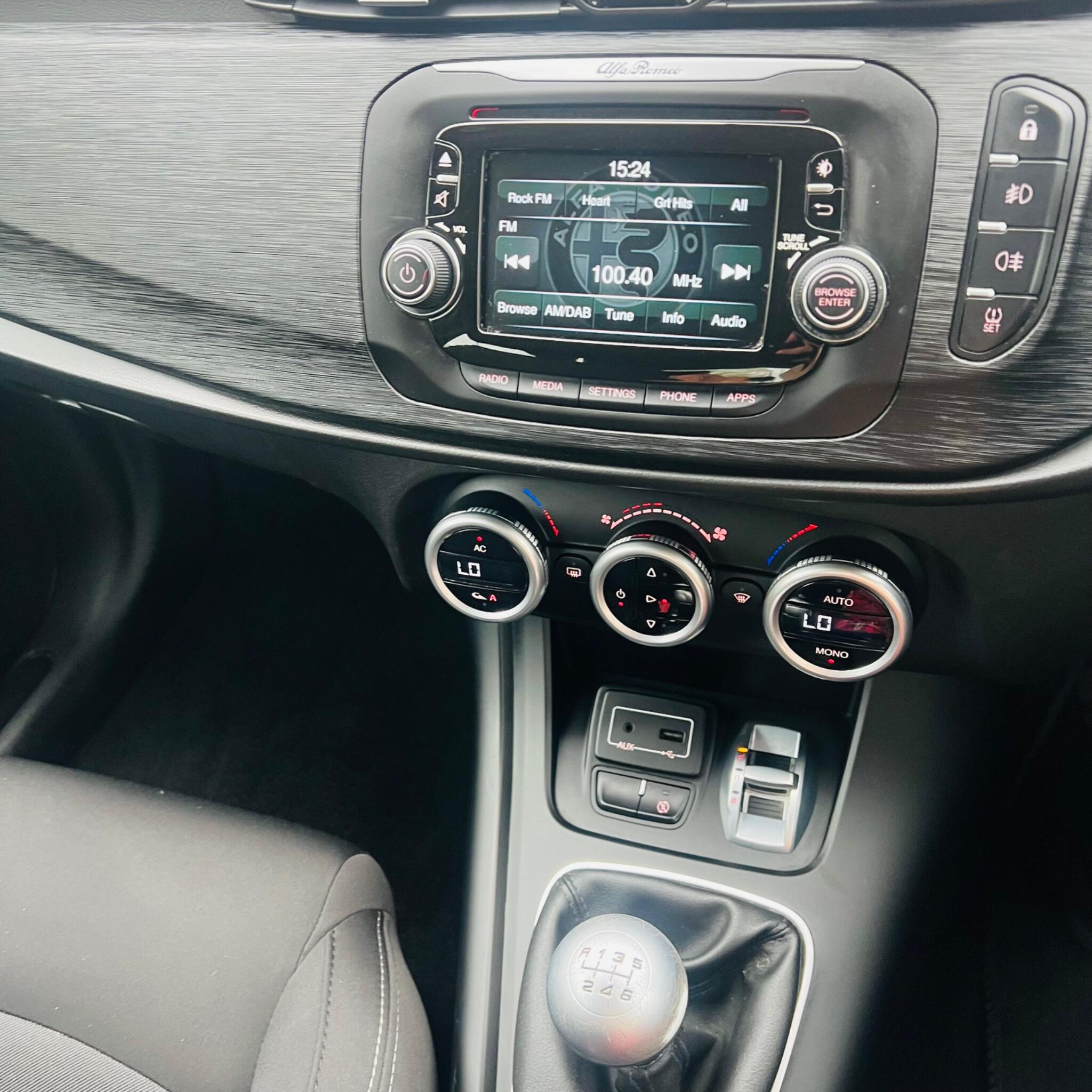 Alfa Romeo Giulietta view 14