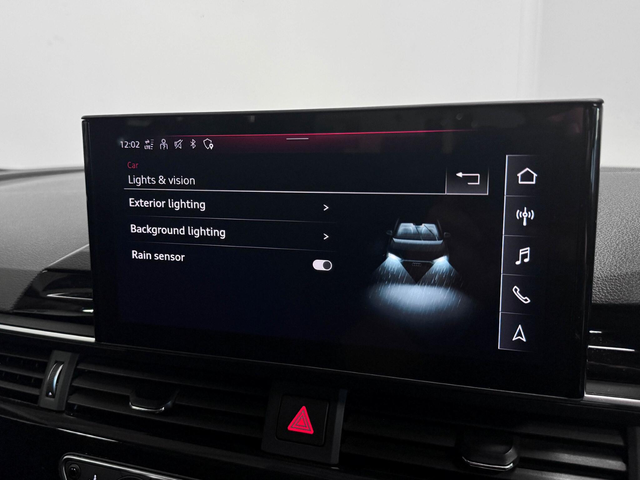 Audi A4 view 51