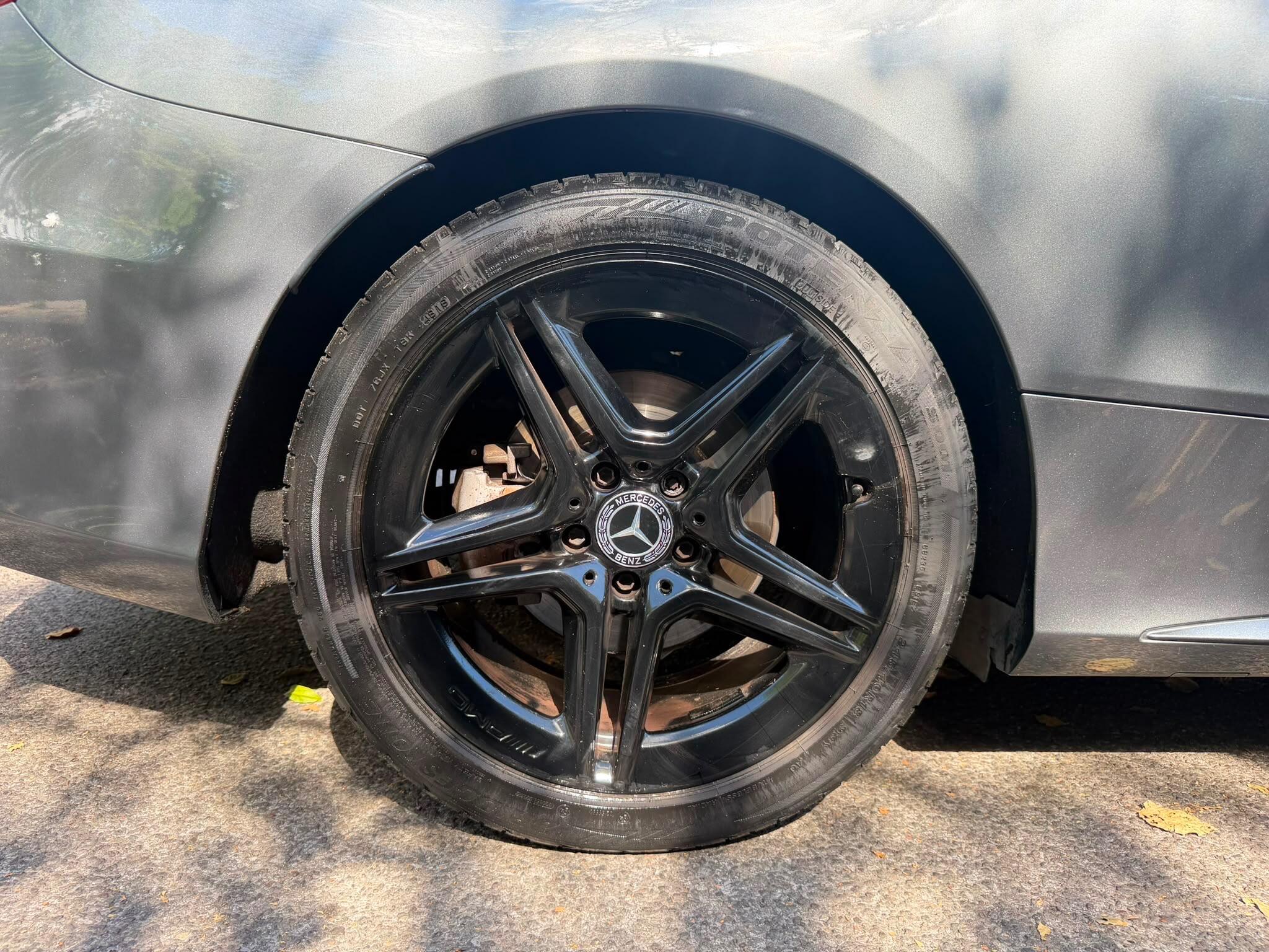 Mercedes-Benz C-Class view 30