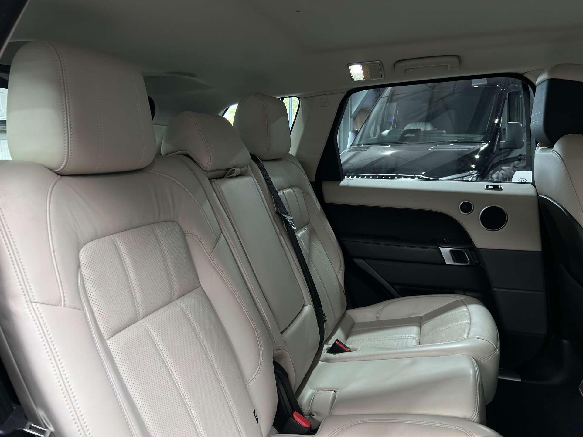 Land Rover Range Rover Sport view 33