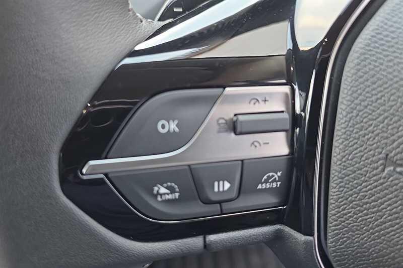 Peugeot 308 view 21