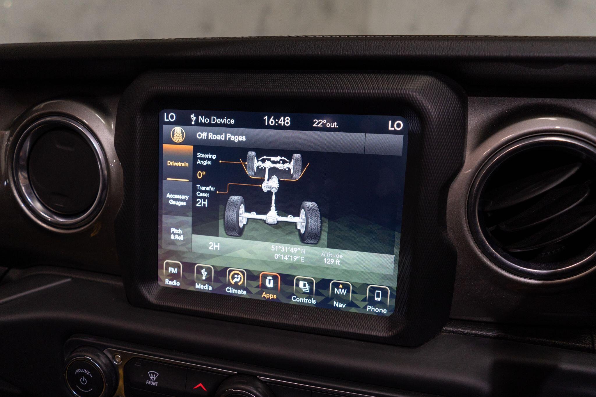 Jeep Wrangler view 26