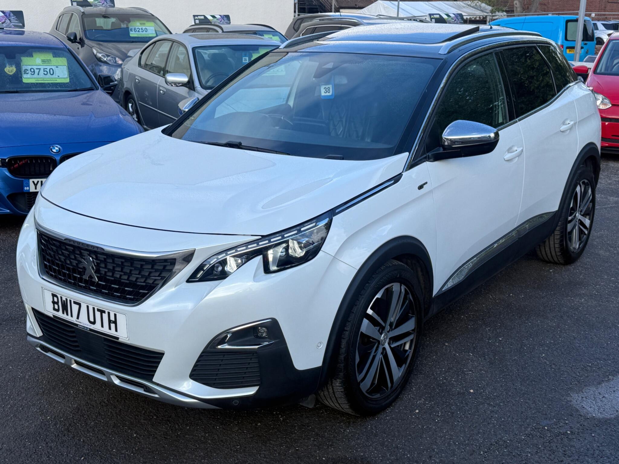 Peugeot 3008 - Image 9