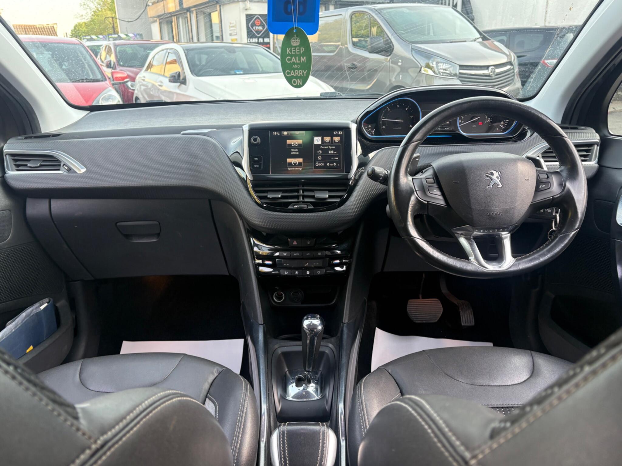 Peugeot 2008 - Image 55