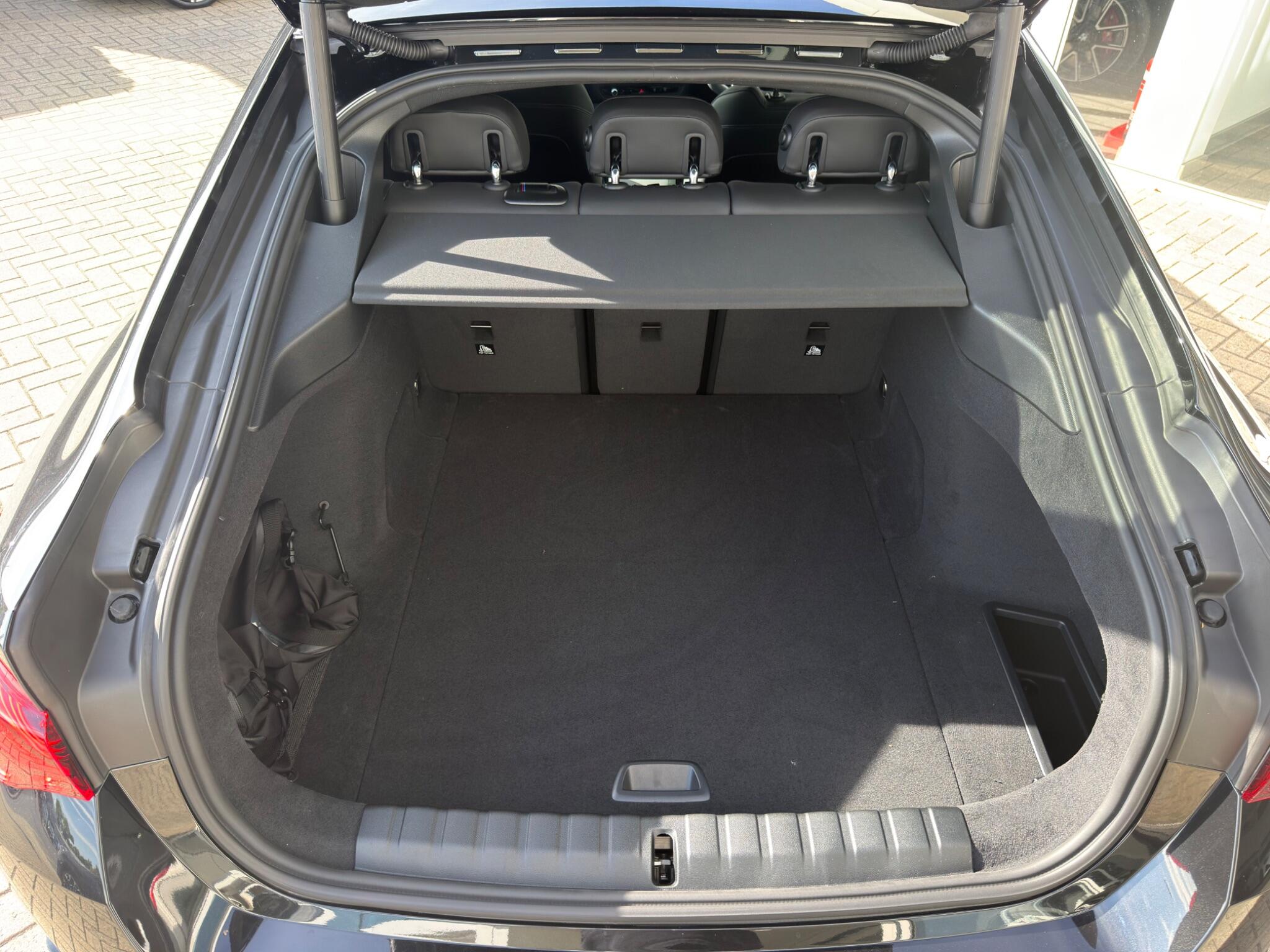 BMW I4 view 41