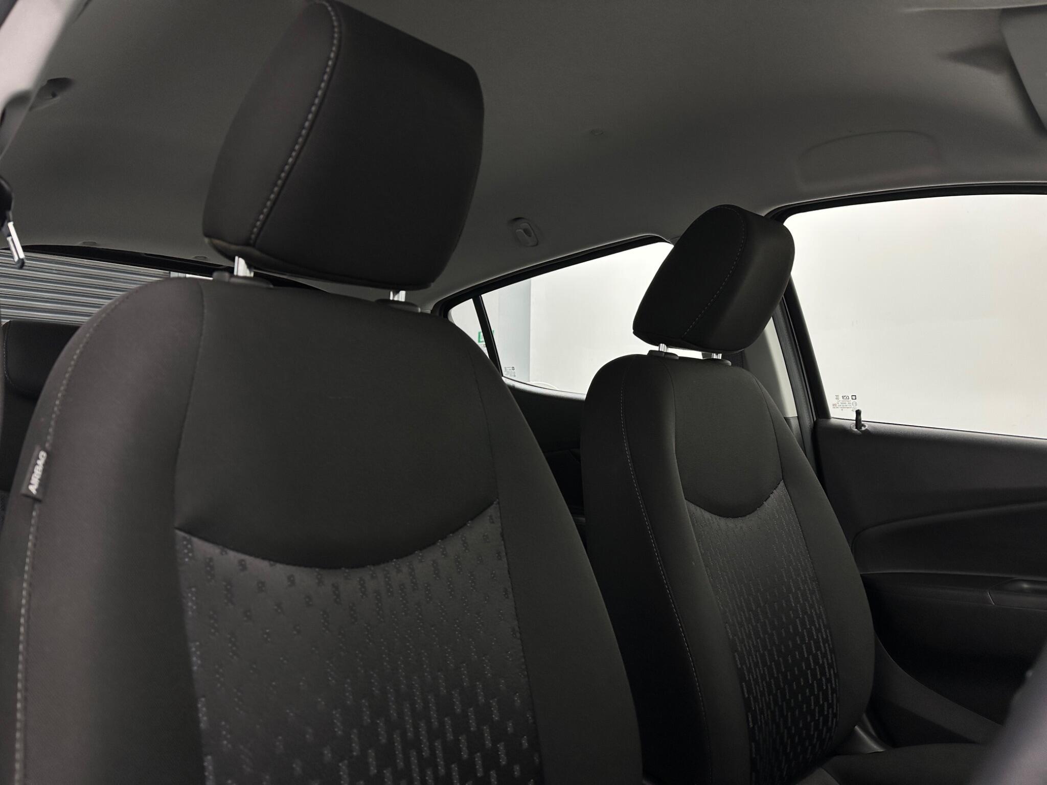 Vauxhall Viva view 29