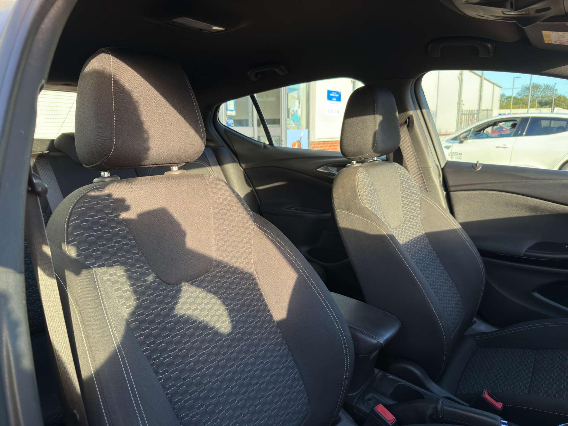 Vauxhall Astra view 15