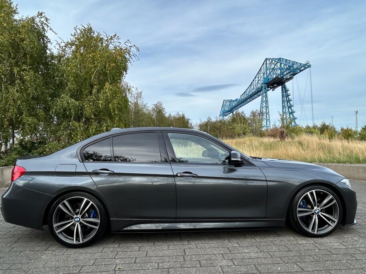 BMW 3 Series view 2