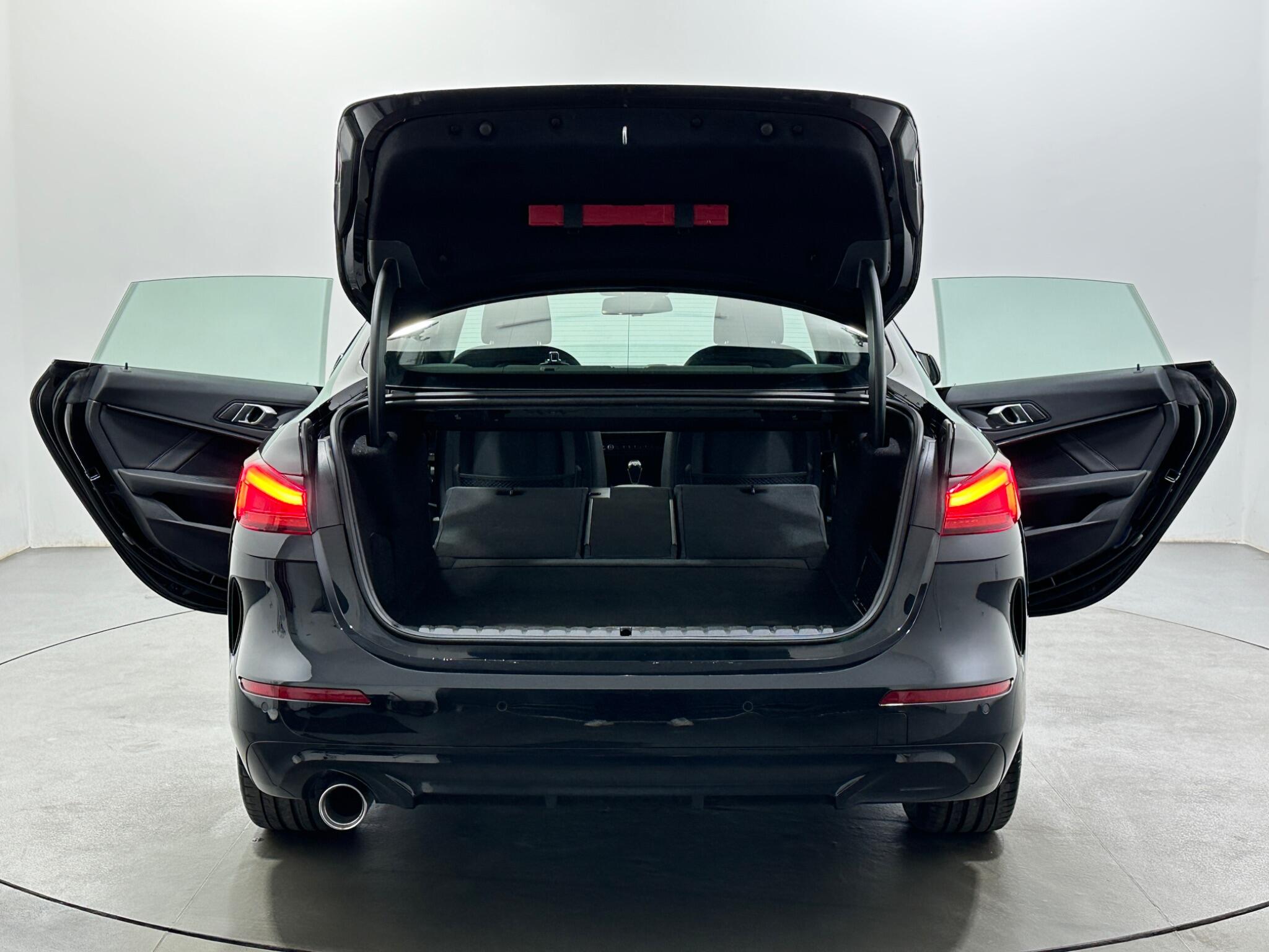 BMW 2 Series view 45