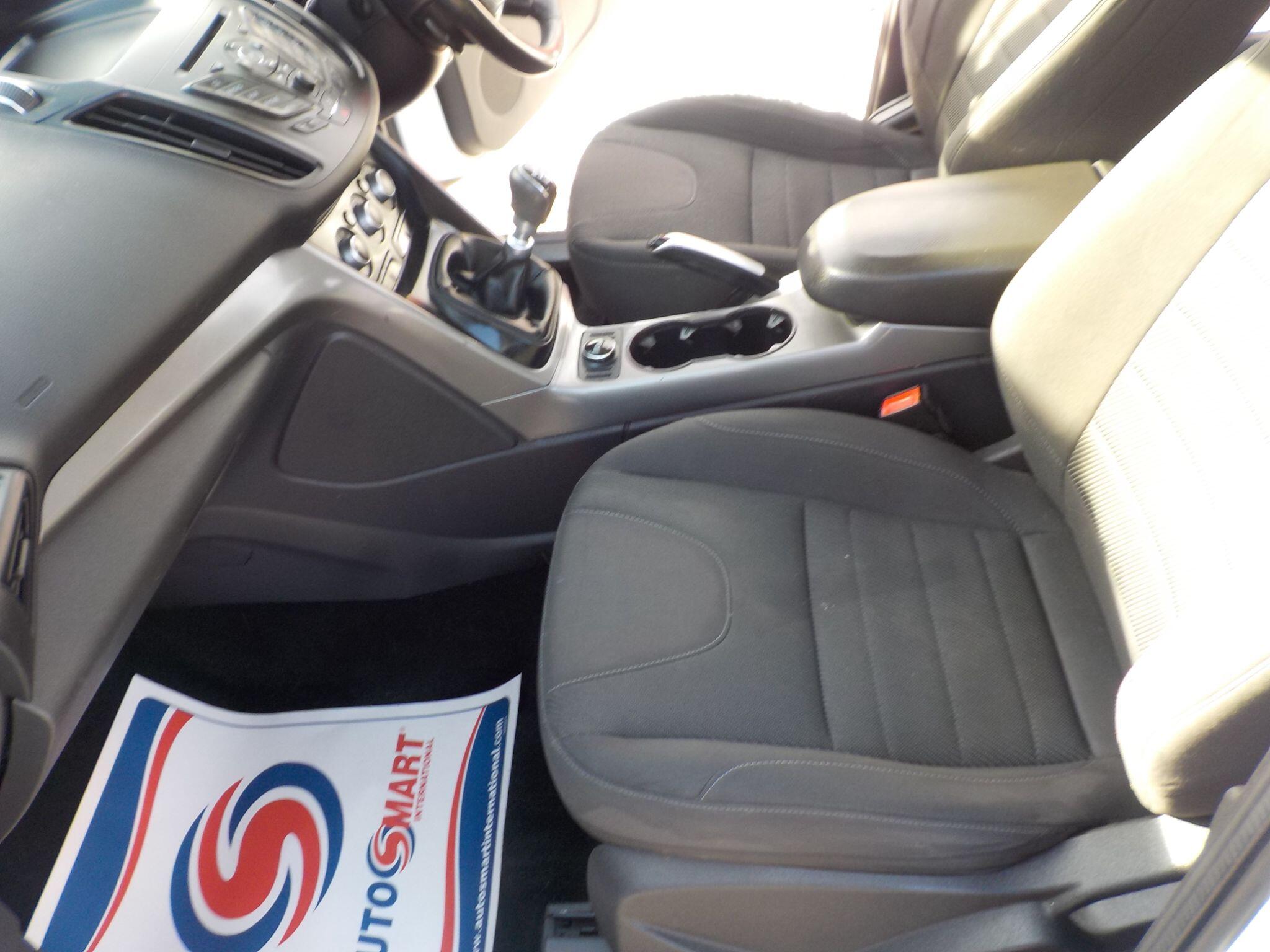 Ford Kuga 2.0 TDCi Zetec 2WD Euro 6 (s/s) 5dr