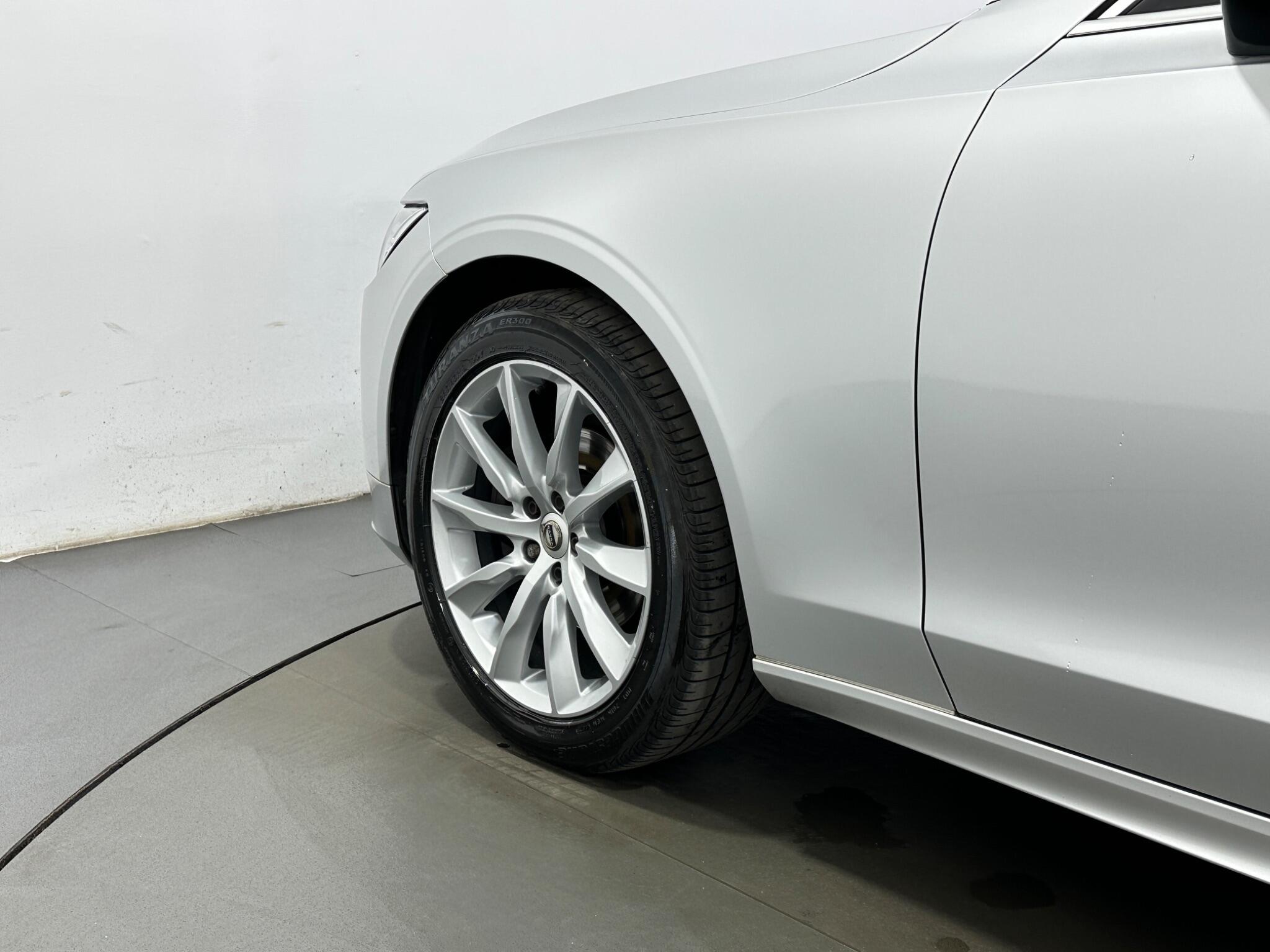 Volvo V90 view 50