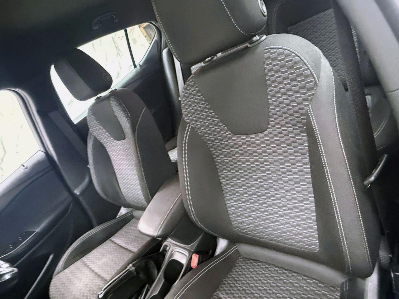 Vauxhall Astra view 13
