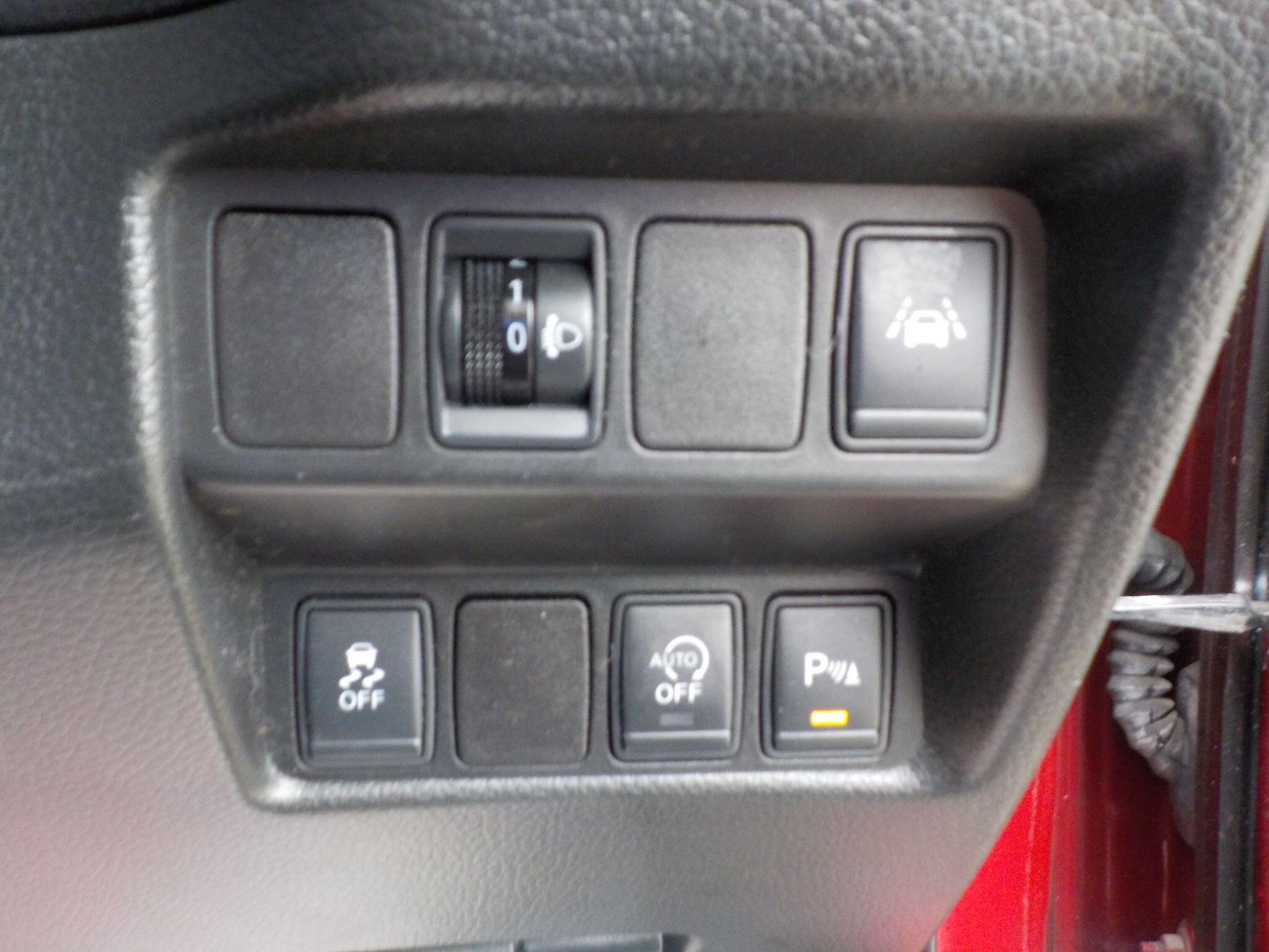 Nissan Qashqai 1.5 dCi n-tec 2WD Euro 6 (s/s) 5dr