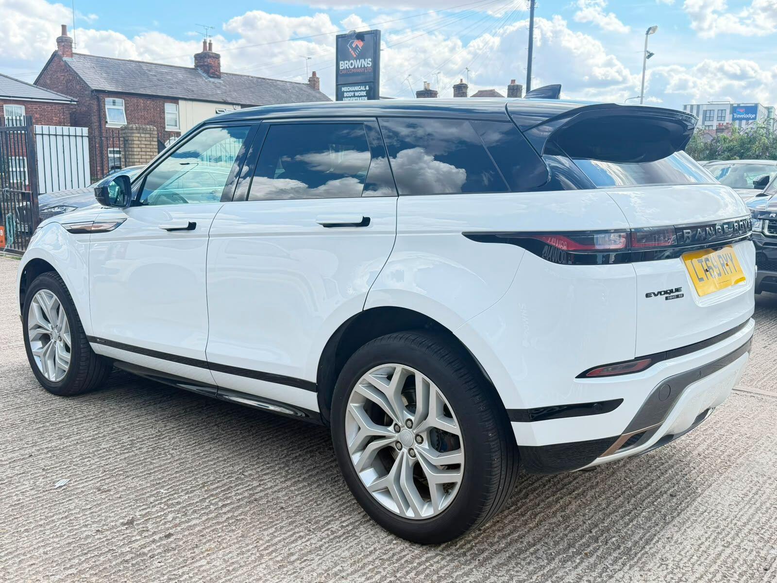Land Rover Range Rover Evoque view 4