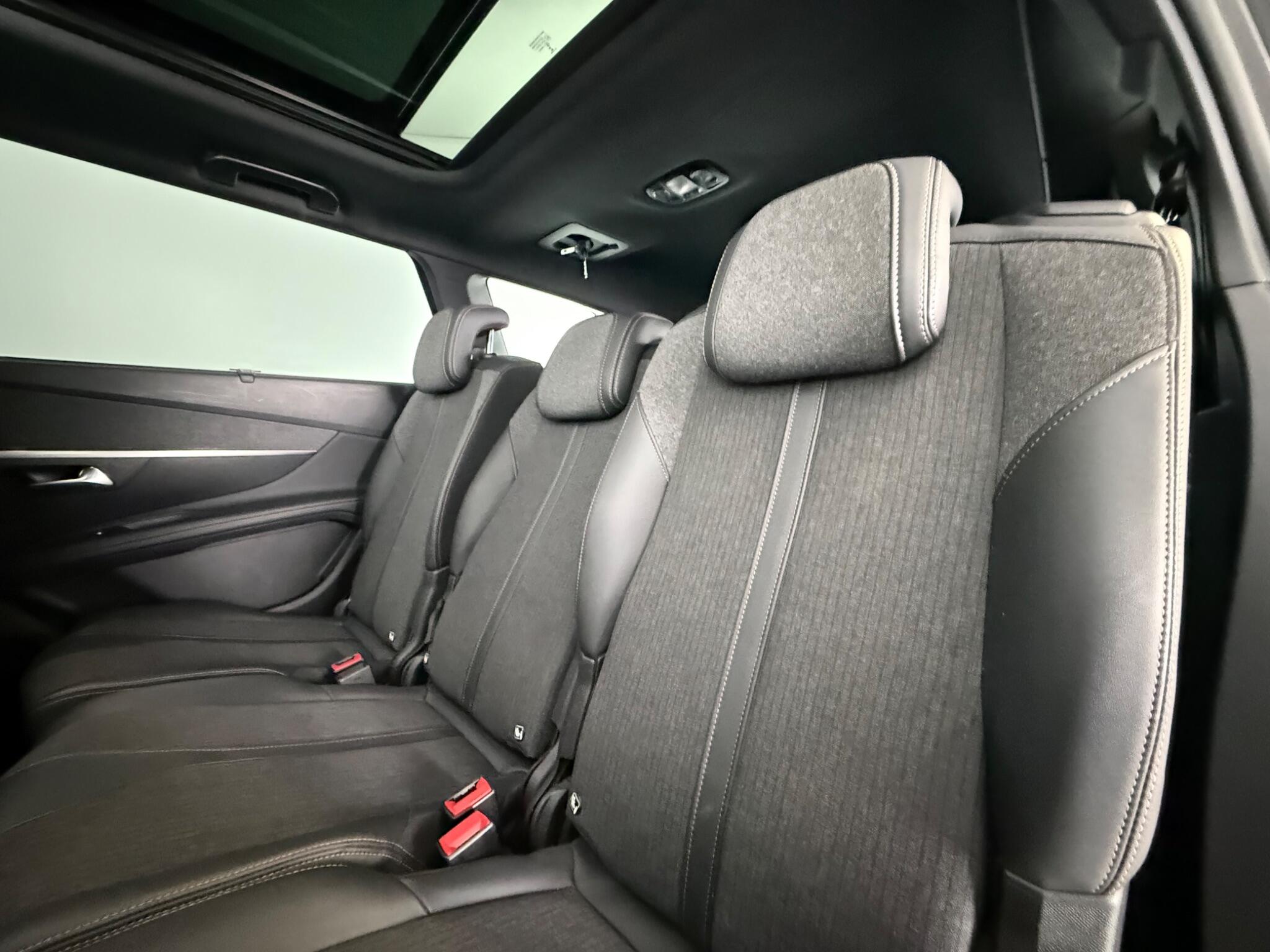 Peugeot 5008 view 36