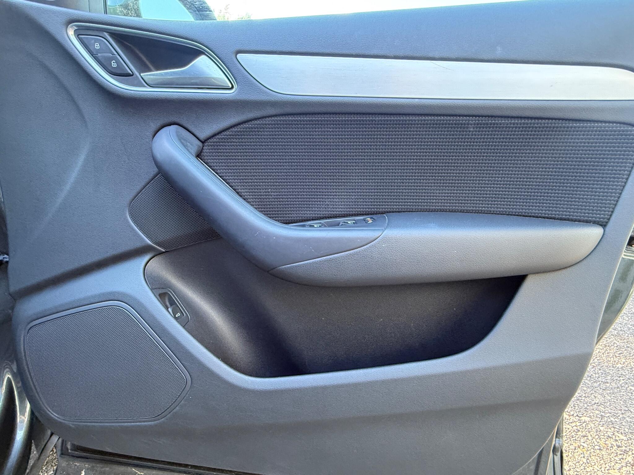 2017 Audi Q3 image 36