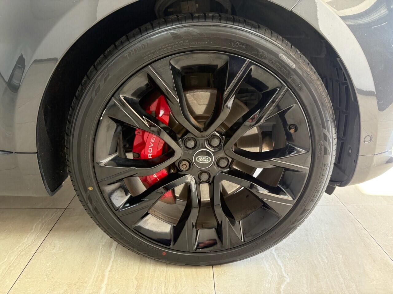Land Rover Range Rover Sport view 12