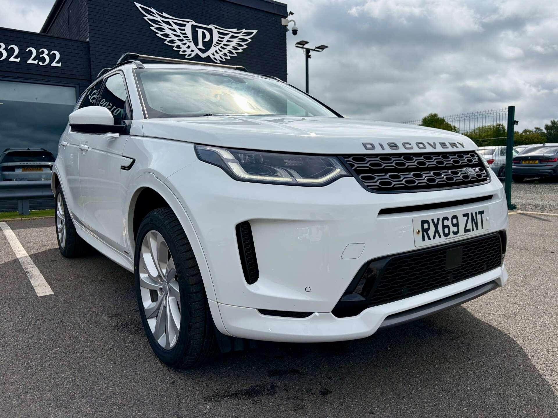 Land Rover Discovery Sport view 63