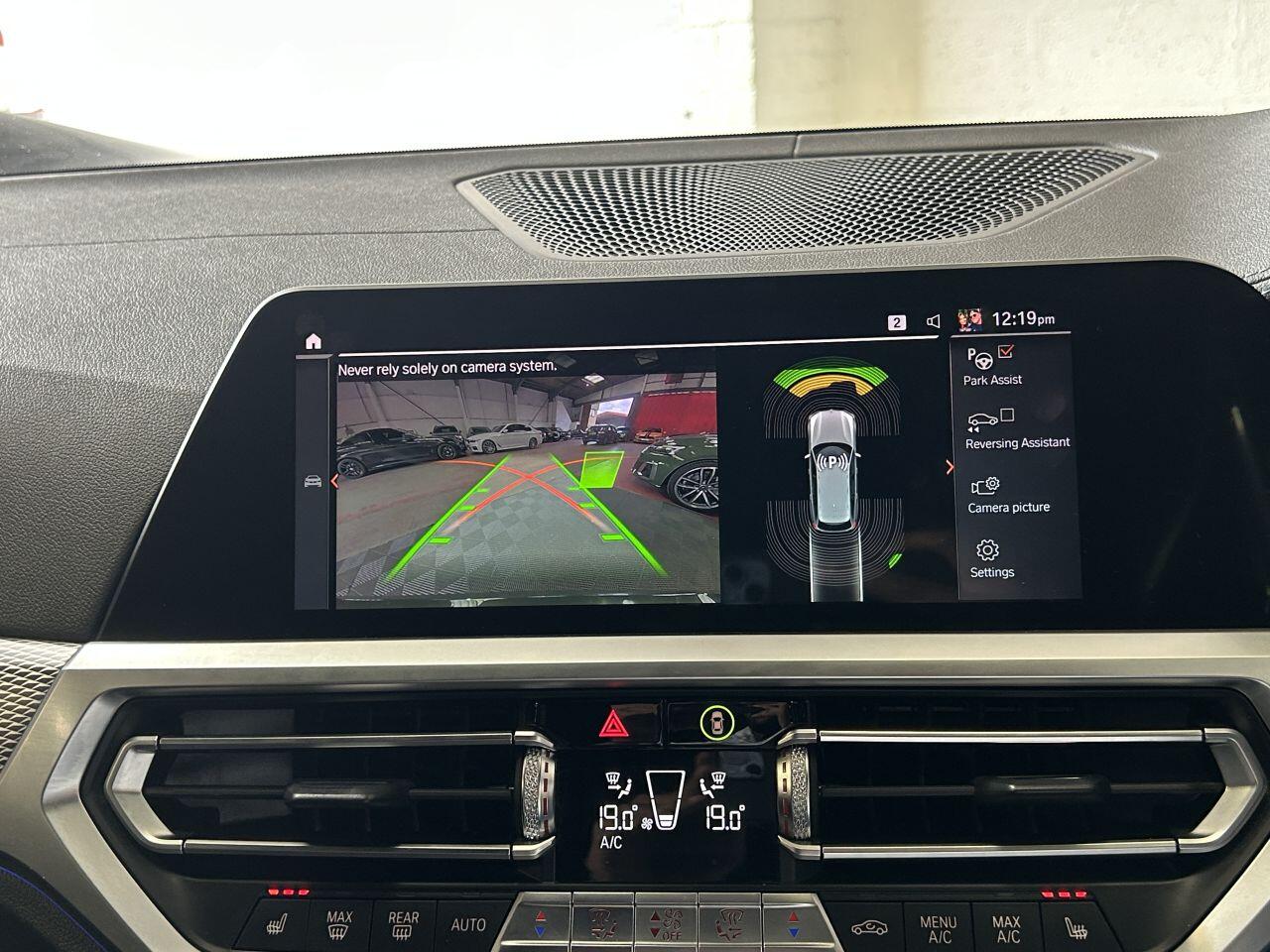 BMW 3 Series view 42