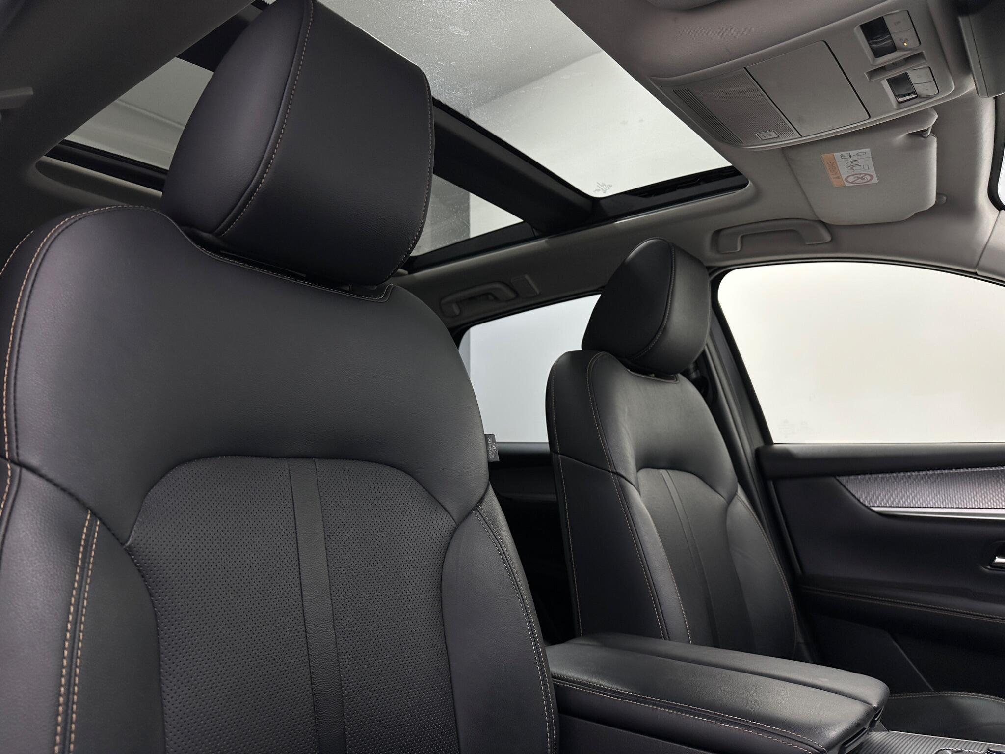 Mazda CX-60 view 35