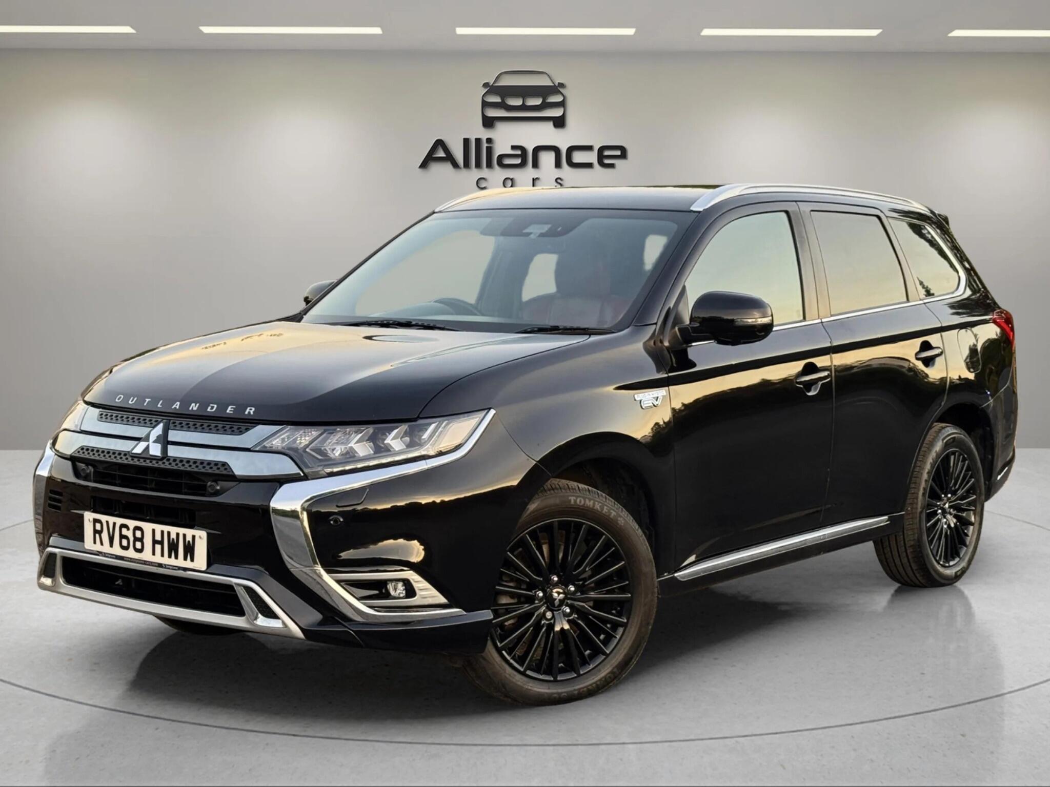 Mitsubishi Outlander view 65