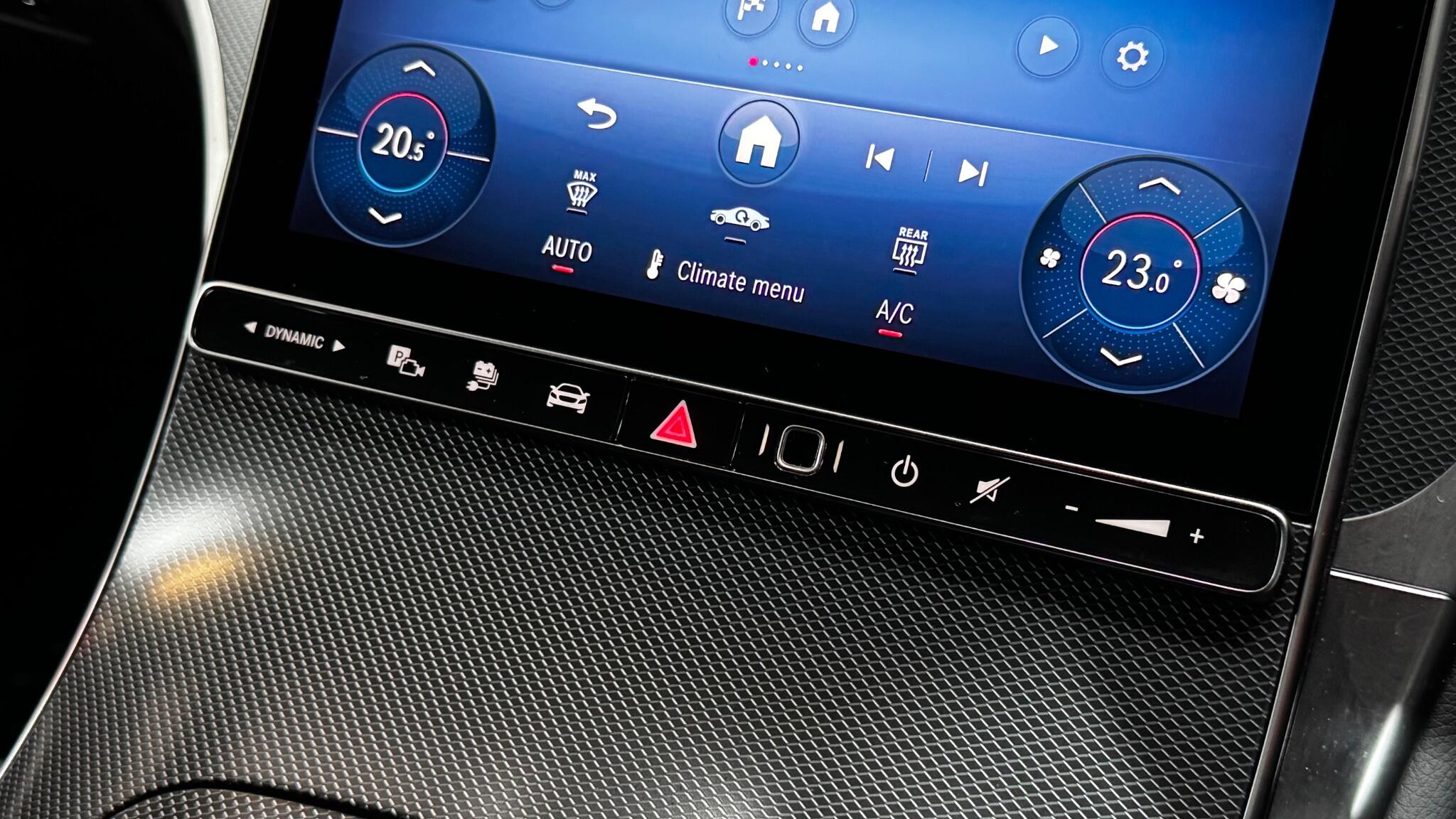 Mercedes-Benz GLC view 26