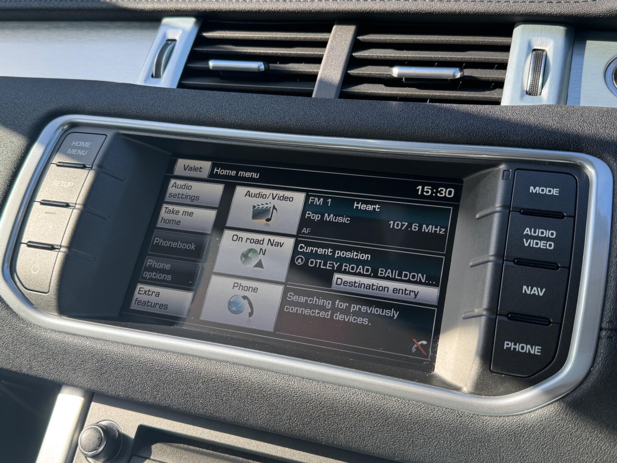 Land Rover Range Rover Evoque view 38
