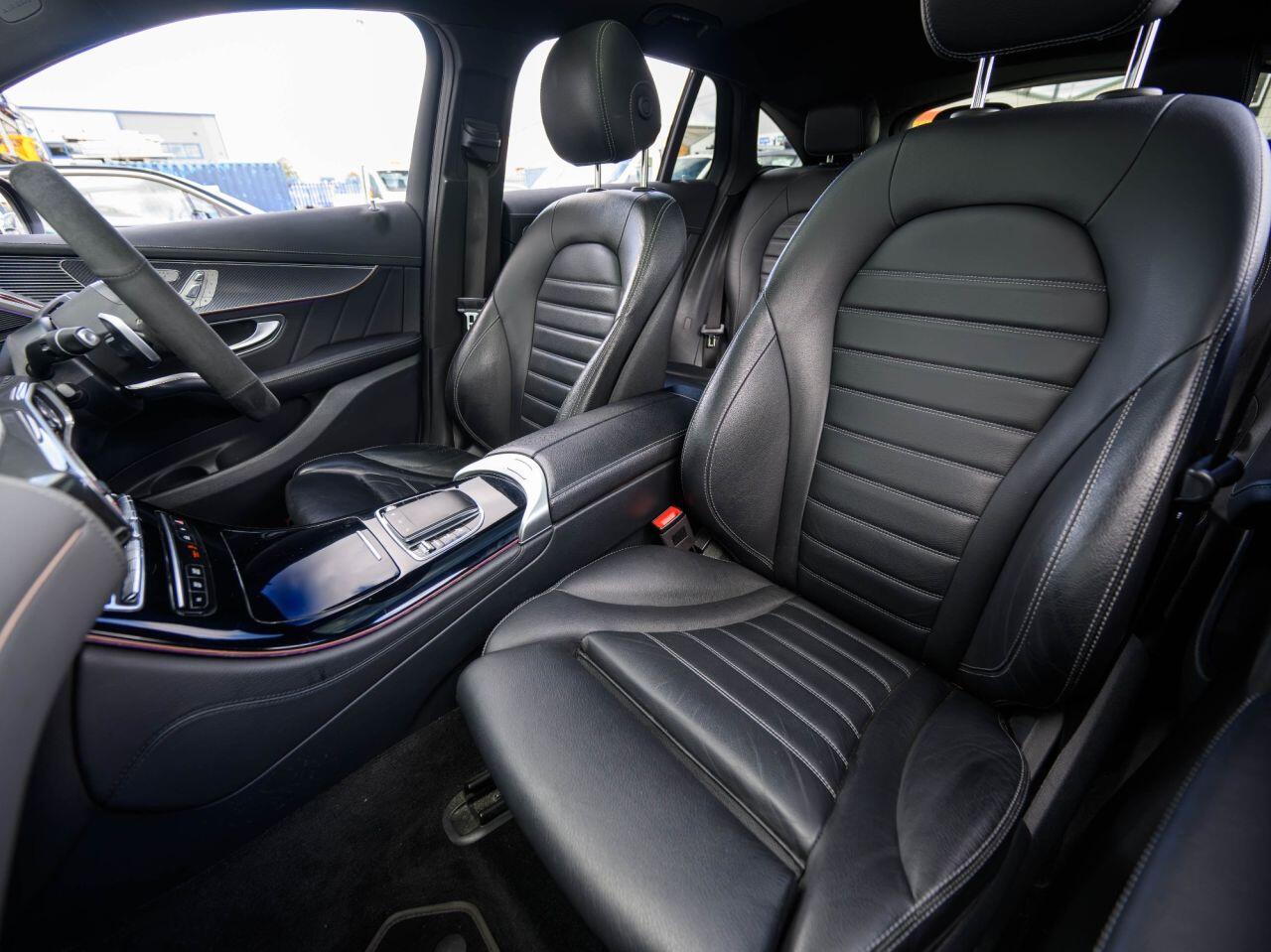 Mercedes-Benz Eqc view 18