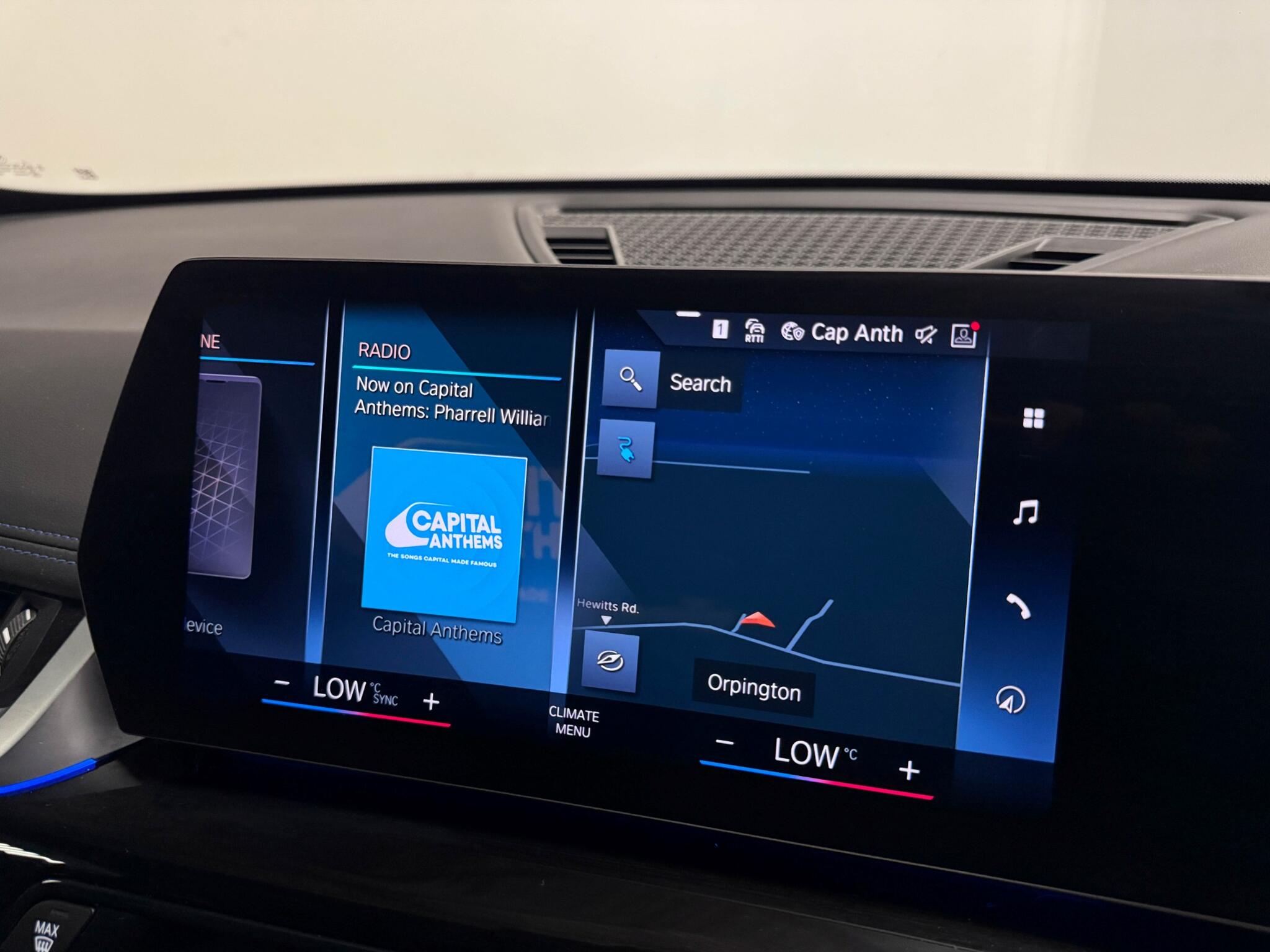 BMW Ix1 view 41