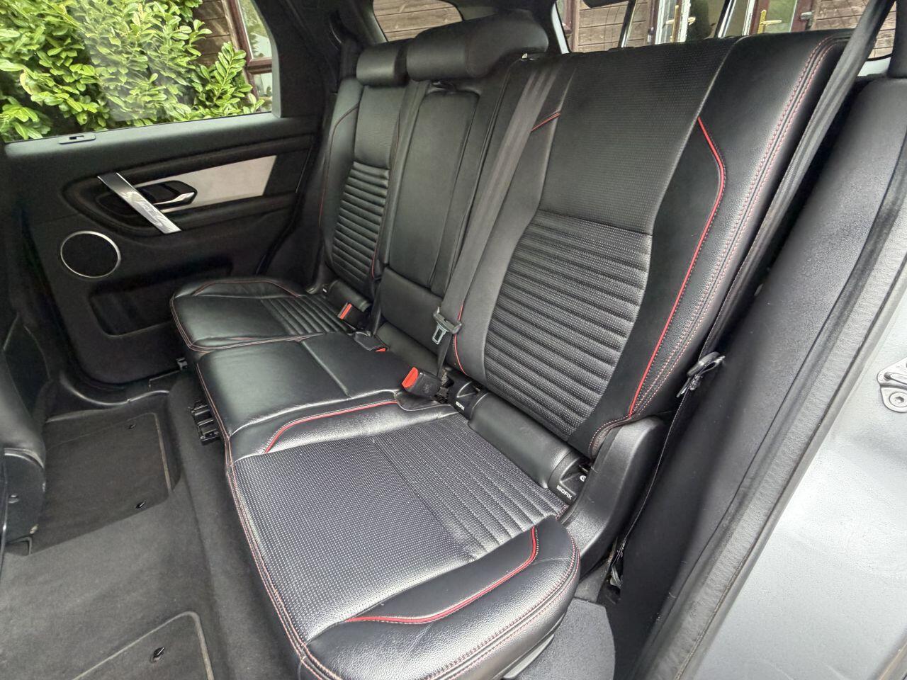 Land Rover Discovery Sport view 23