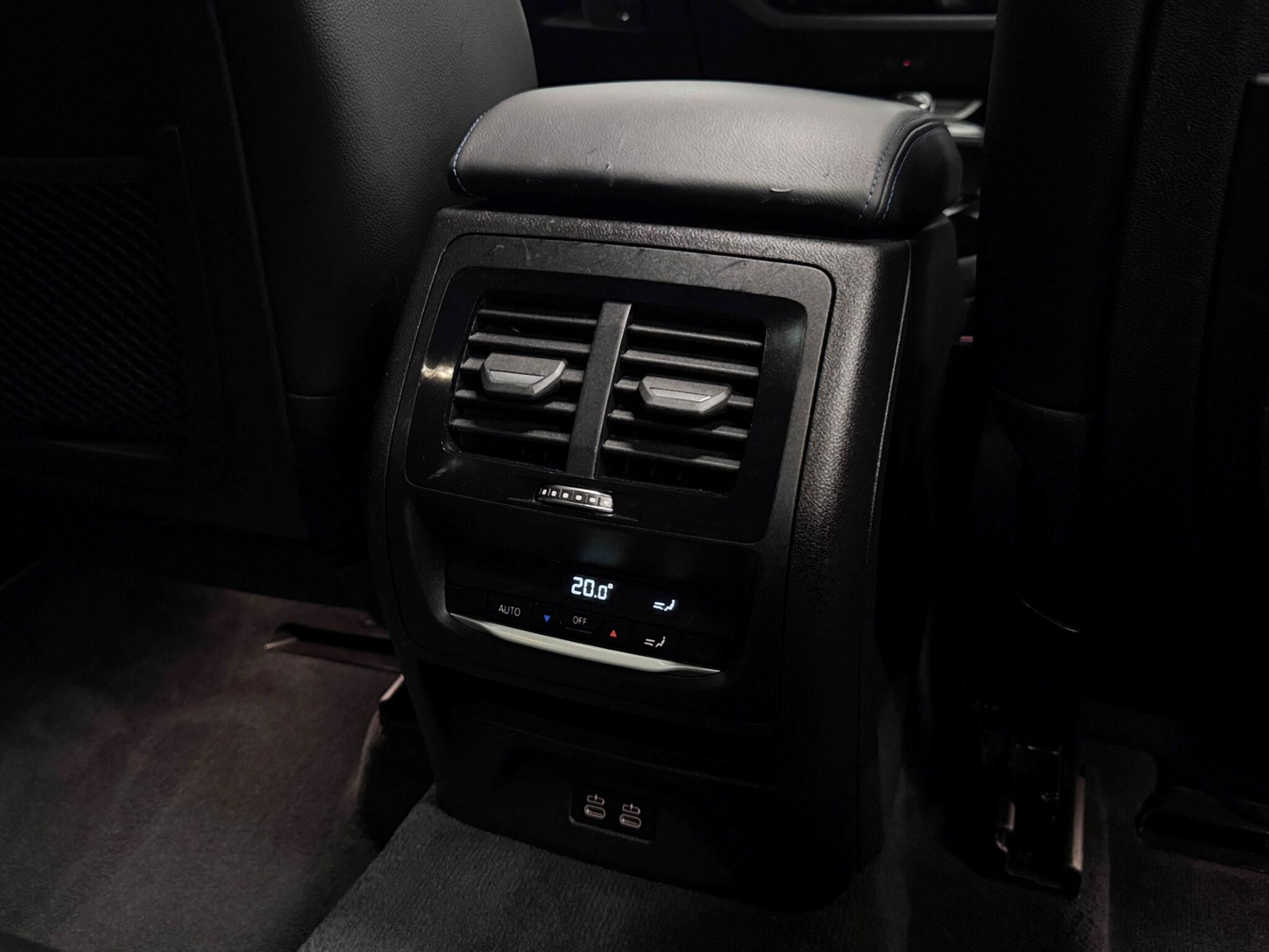 BMW X3 view 17