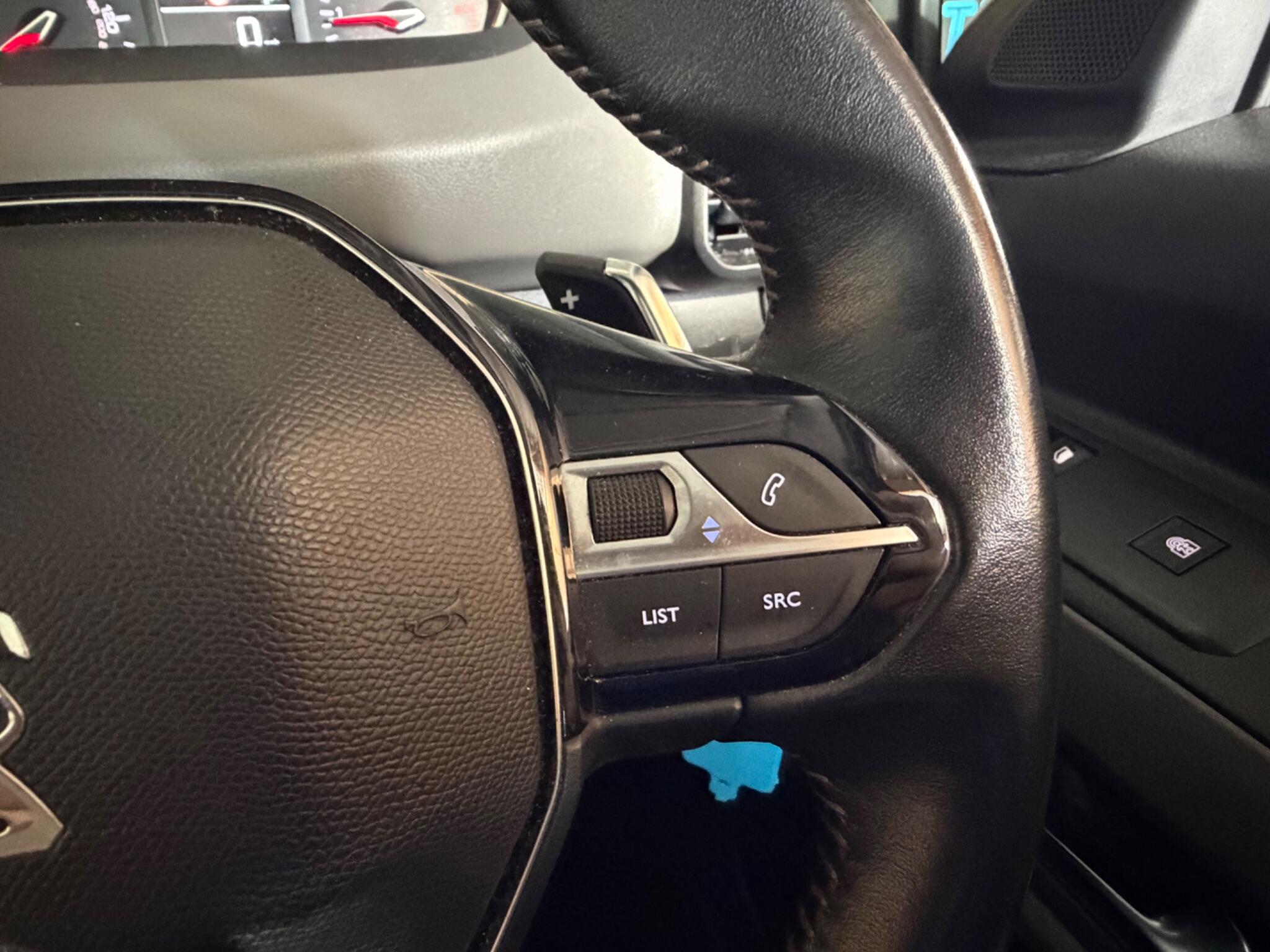Peugeot Rifter view 29