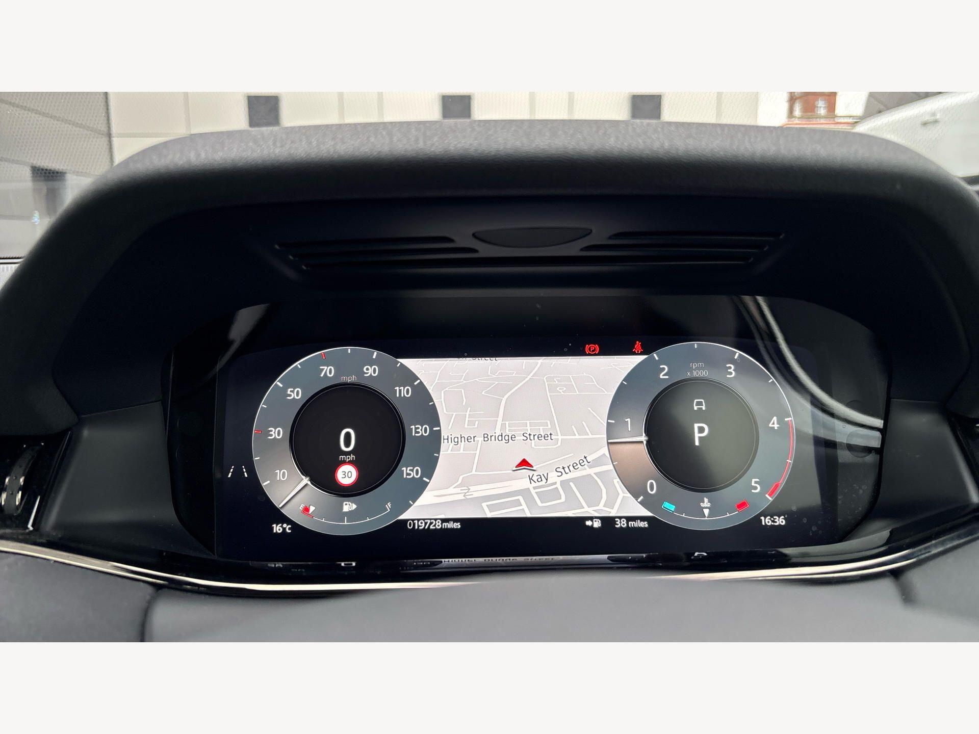 Land Rover Range Rover Evoque view 19