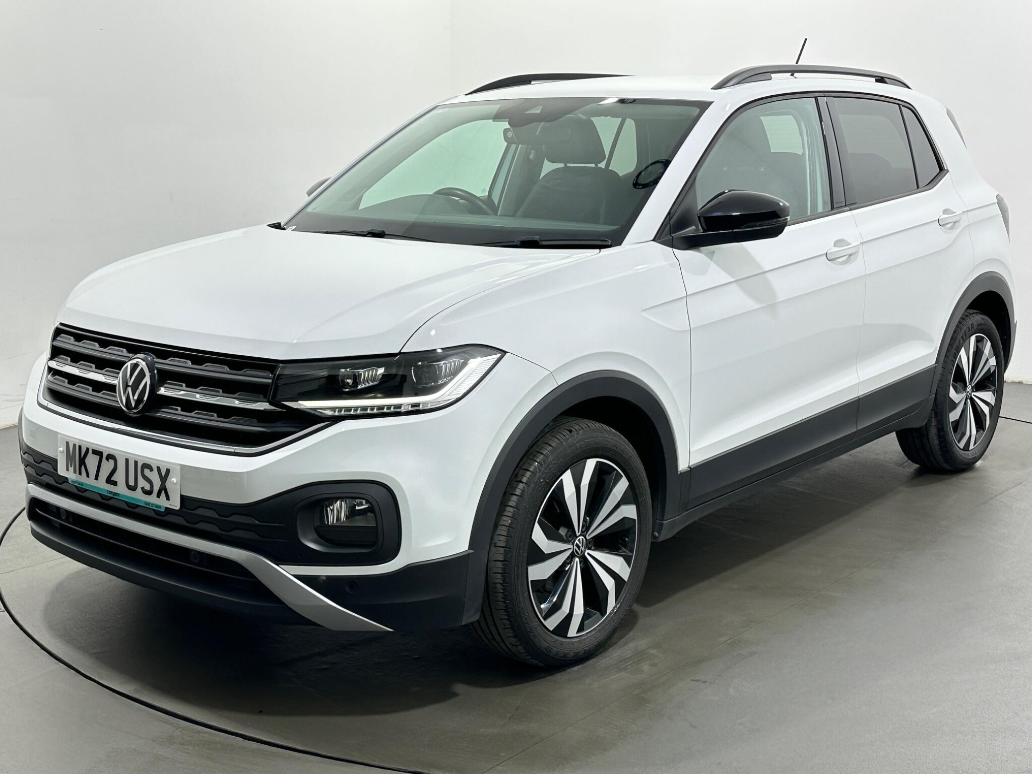 Volkswagen T-Cross view 52