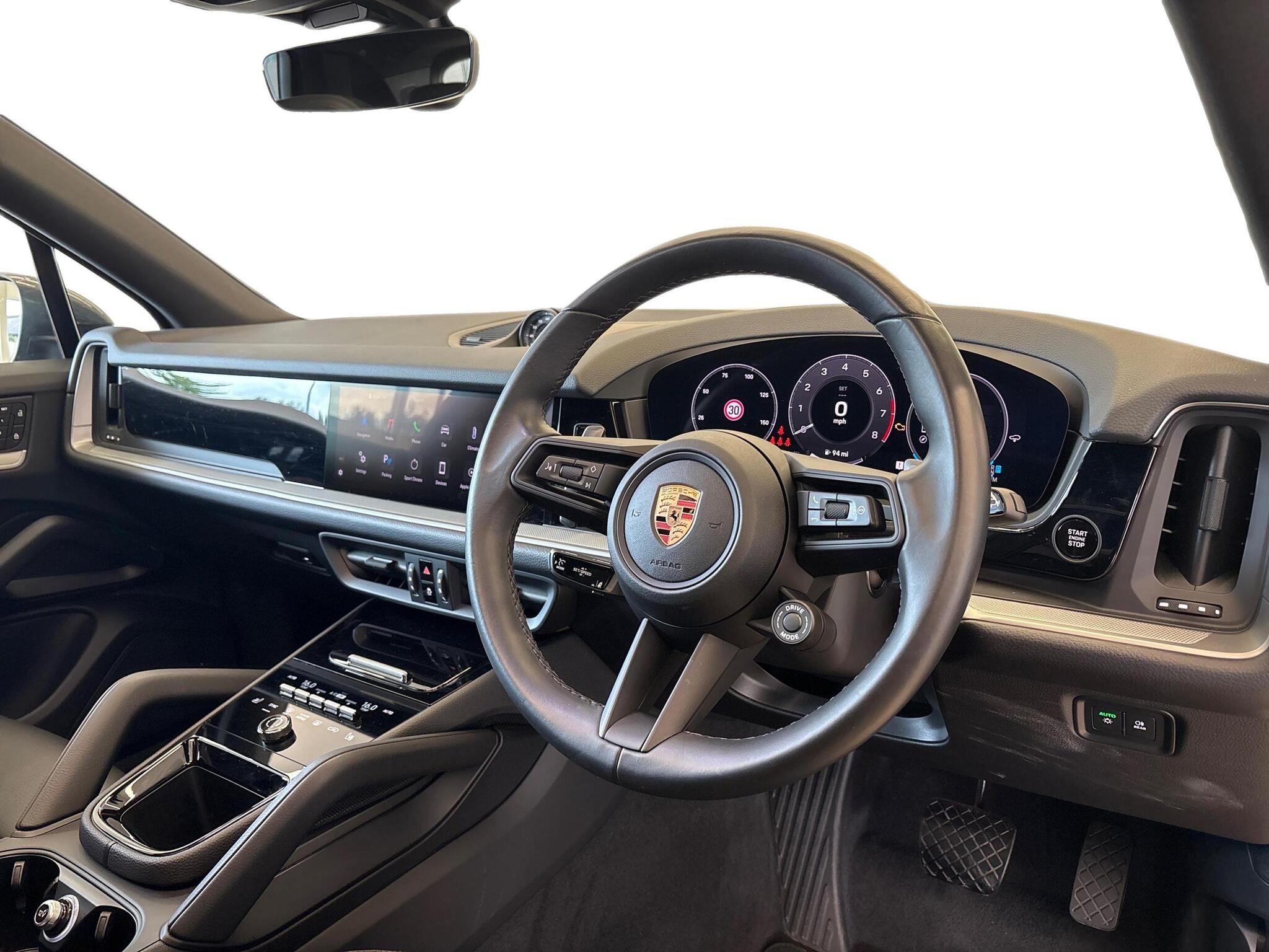 Porsche Cayenne view 10
