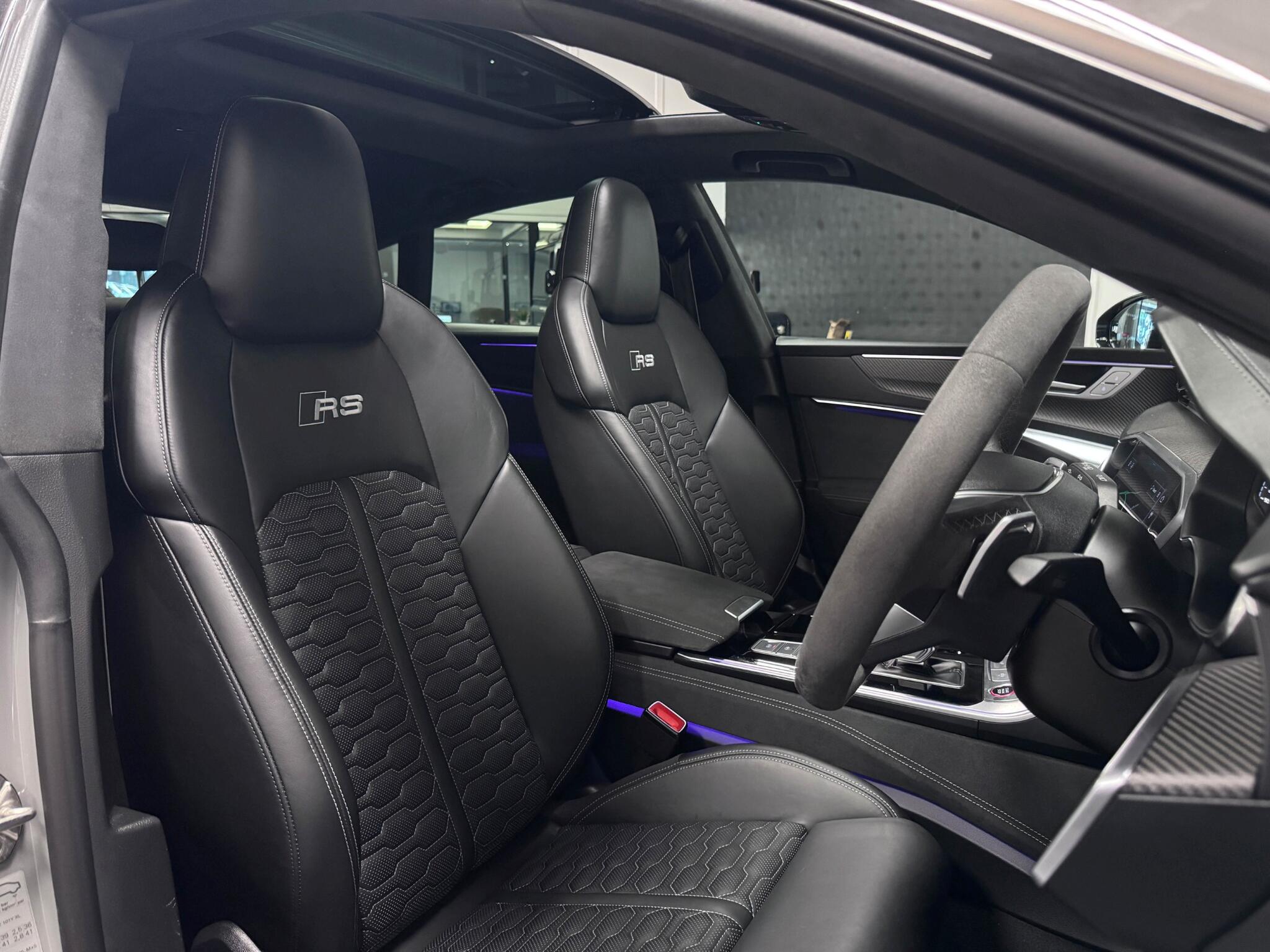 Audi RS7 view 36