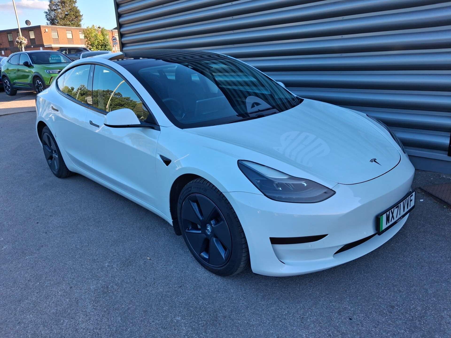 Tesla Model 3 view 5