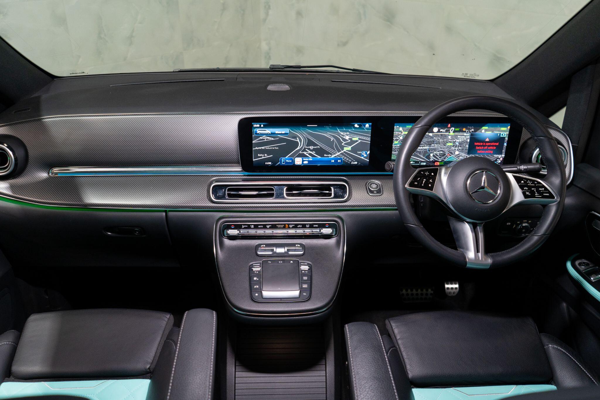 Mercedes-Benz V-Class view 12