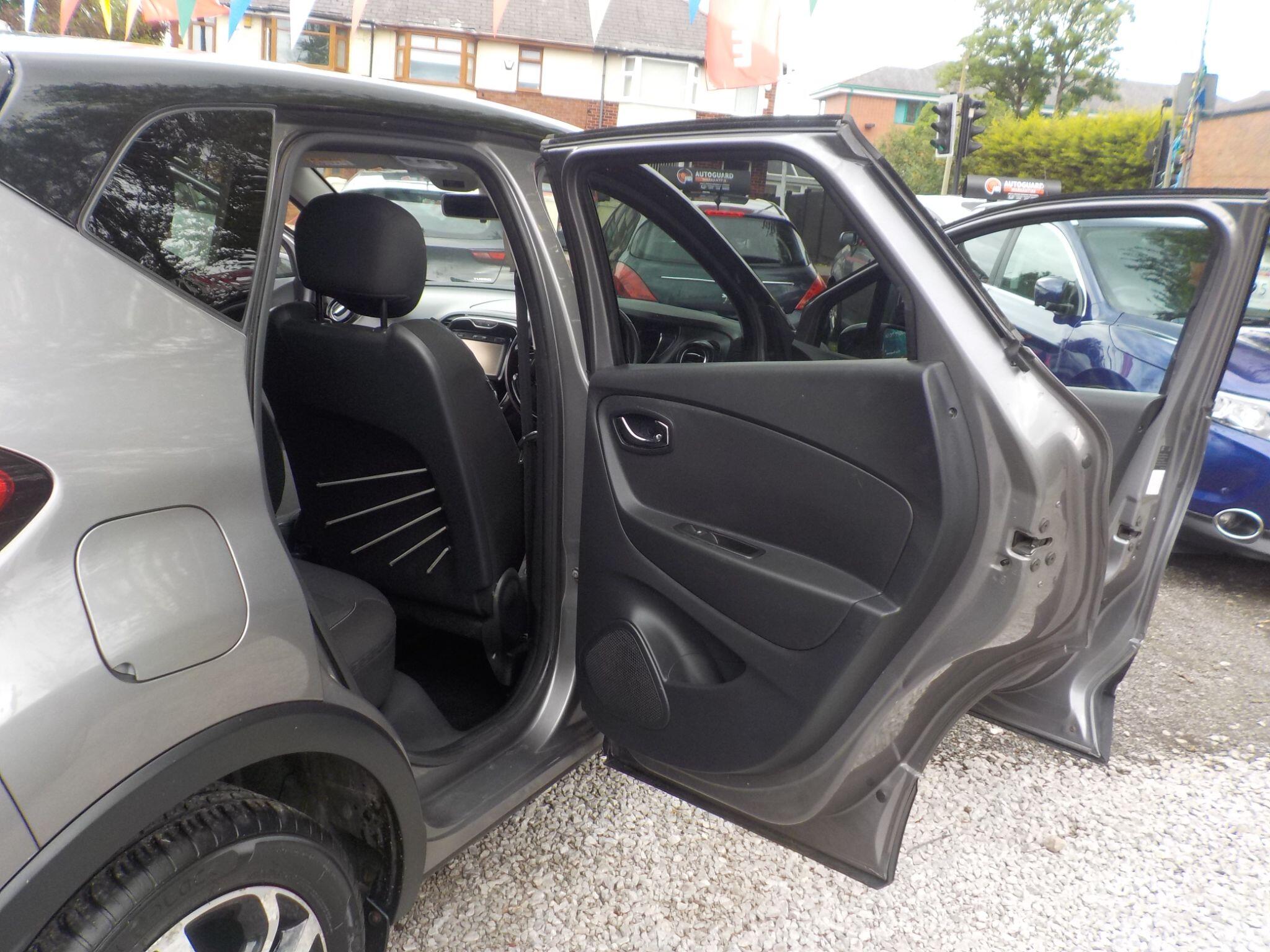 Renault Captur 1.5 dCi ENERGY Dynamique S MediaNav Euro 5 (s/s) 5dr