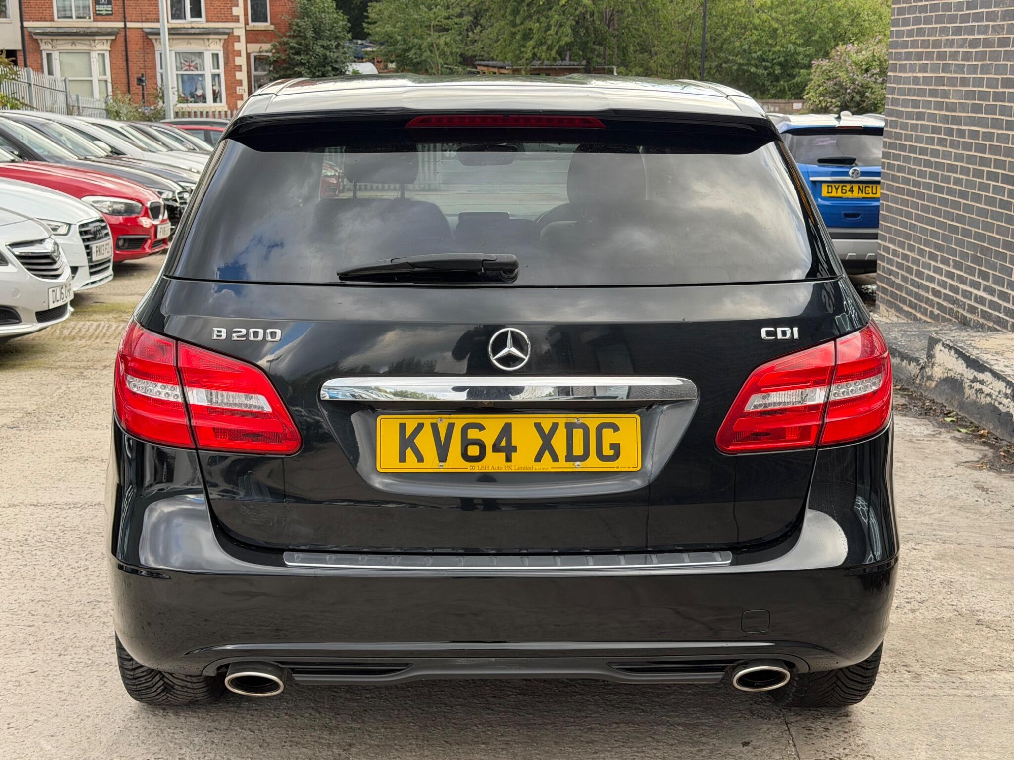 Mercedes-Benz B-Class view 5